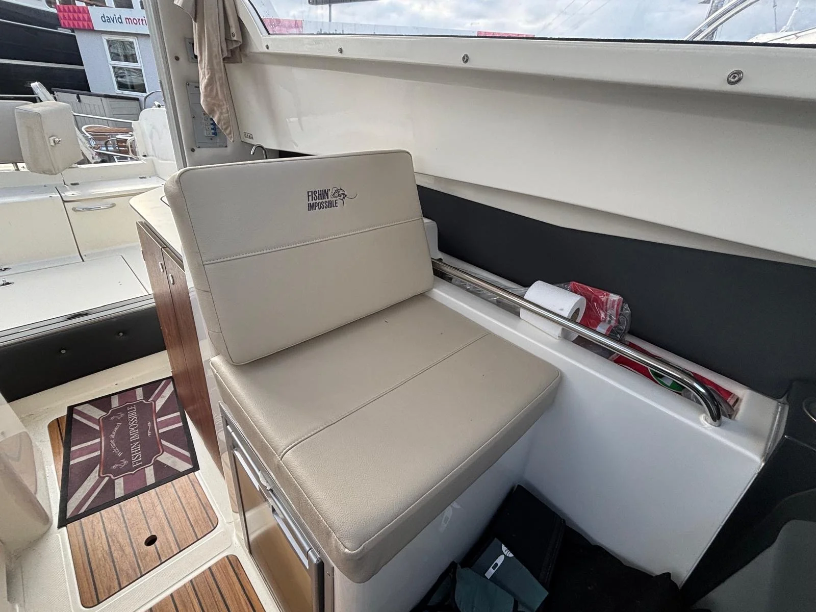 Quicksilver Activ 705, boats for sale (9).JPG