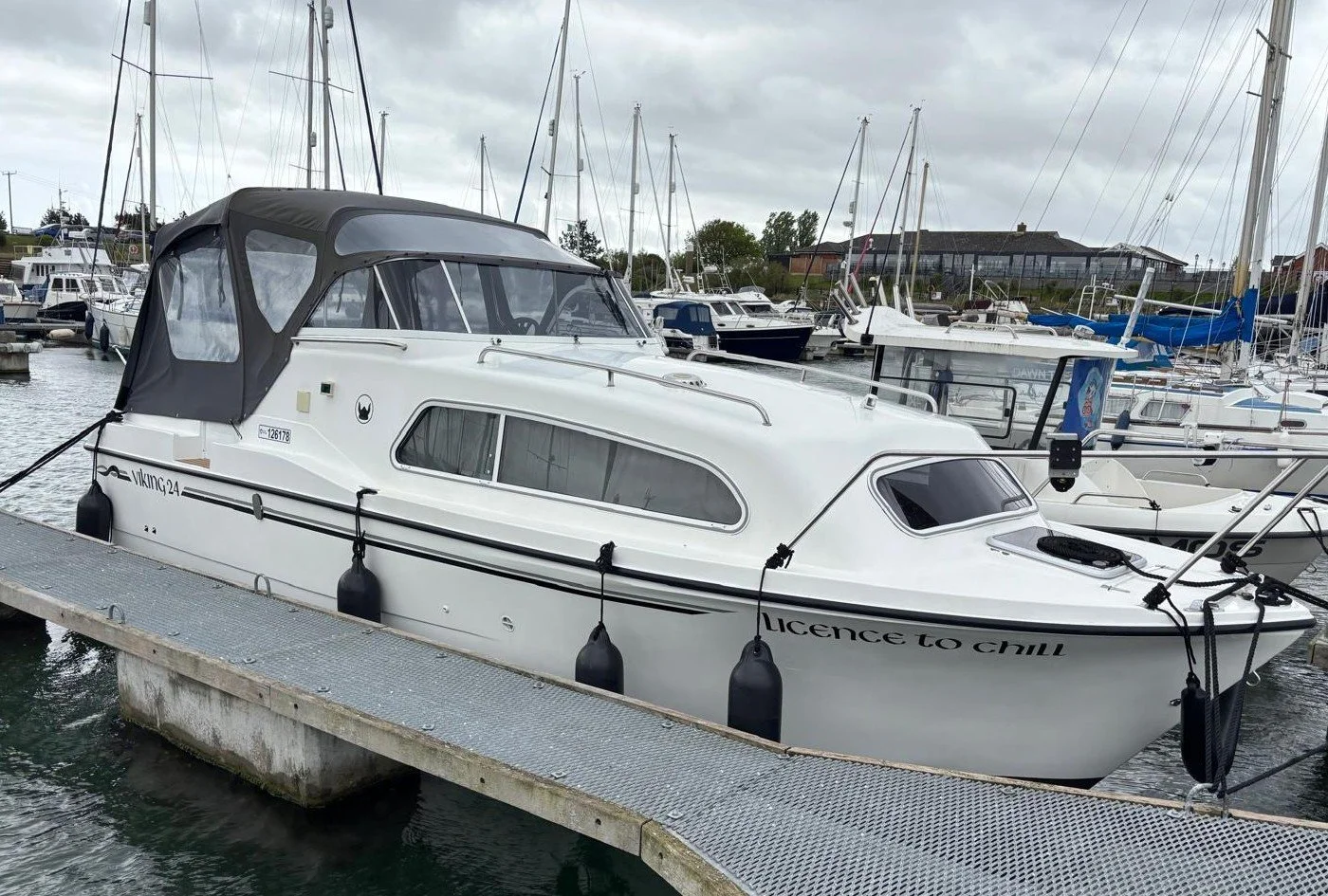 Viking 24 Widebeam Hi-Line