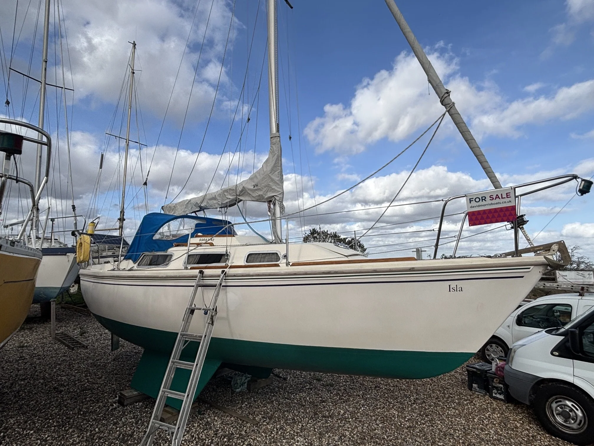 Jaguar 25 boats for sale (2).jpeg