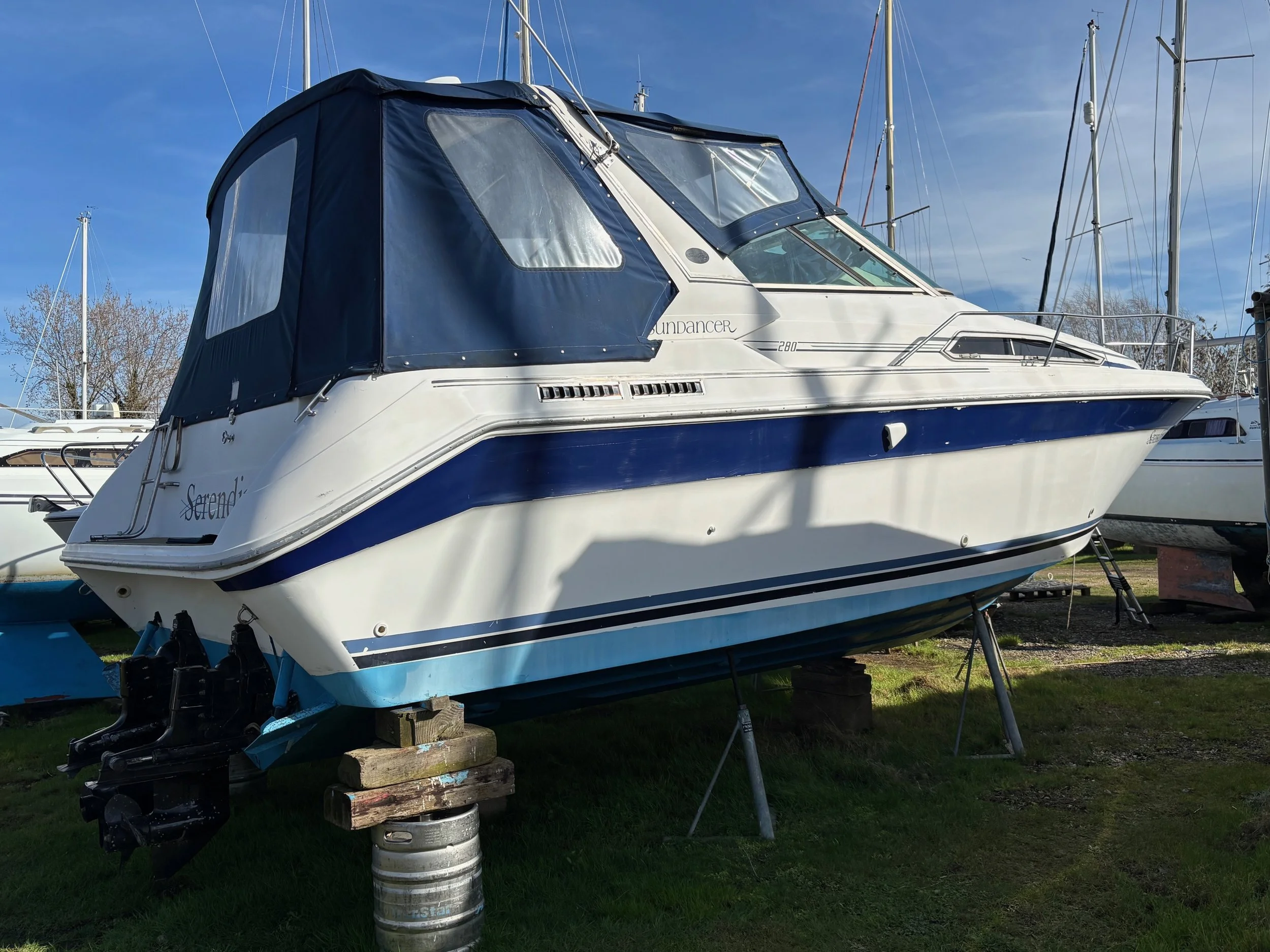 Sea Ray Sundancer 280