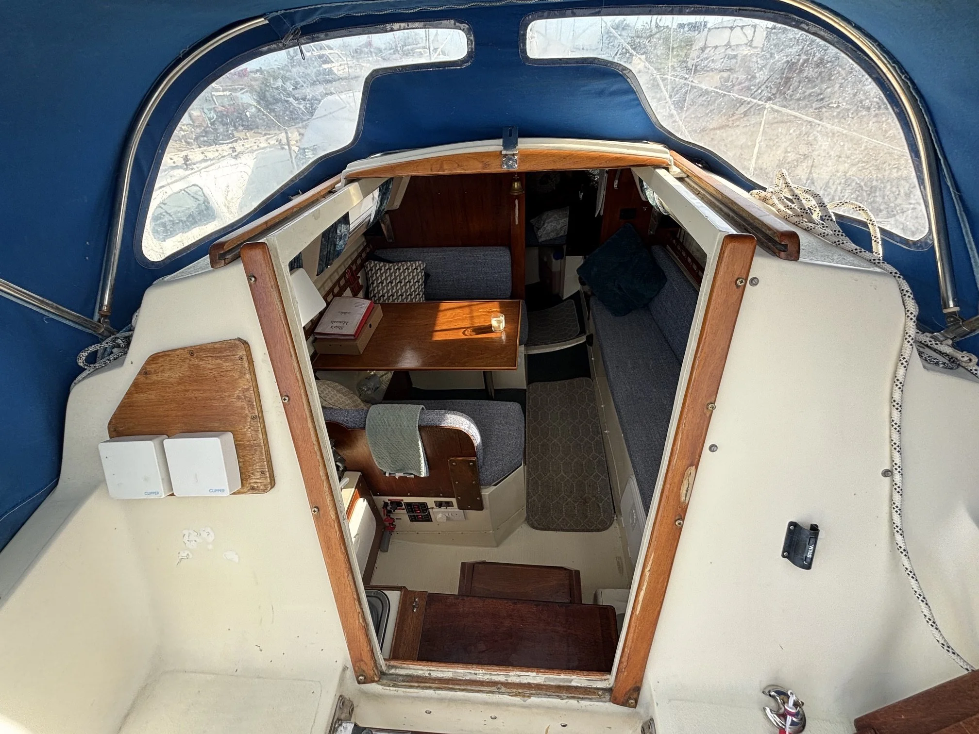 Jaguar 25 boats for sale (15).jpeg