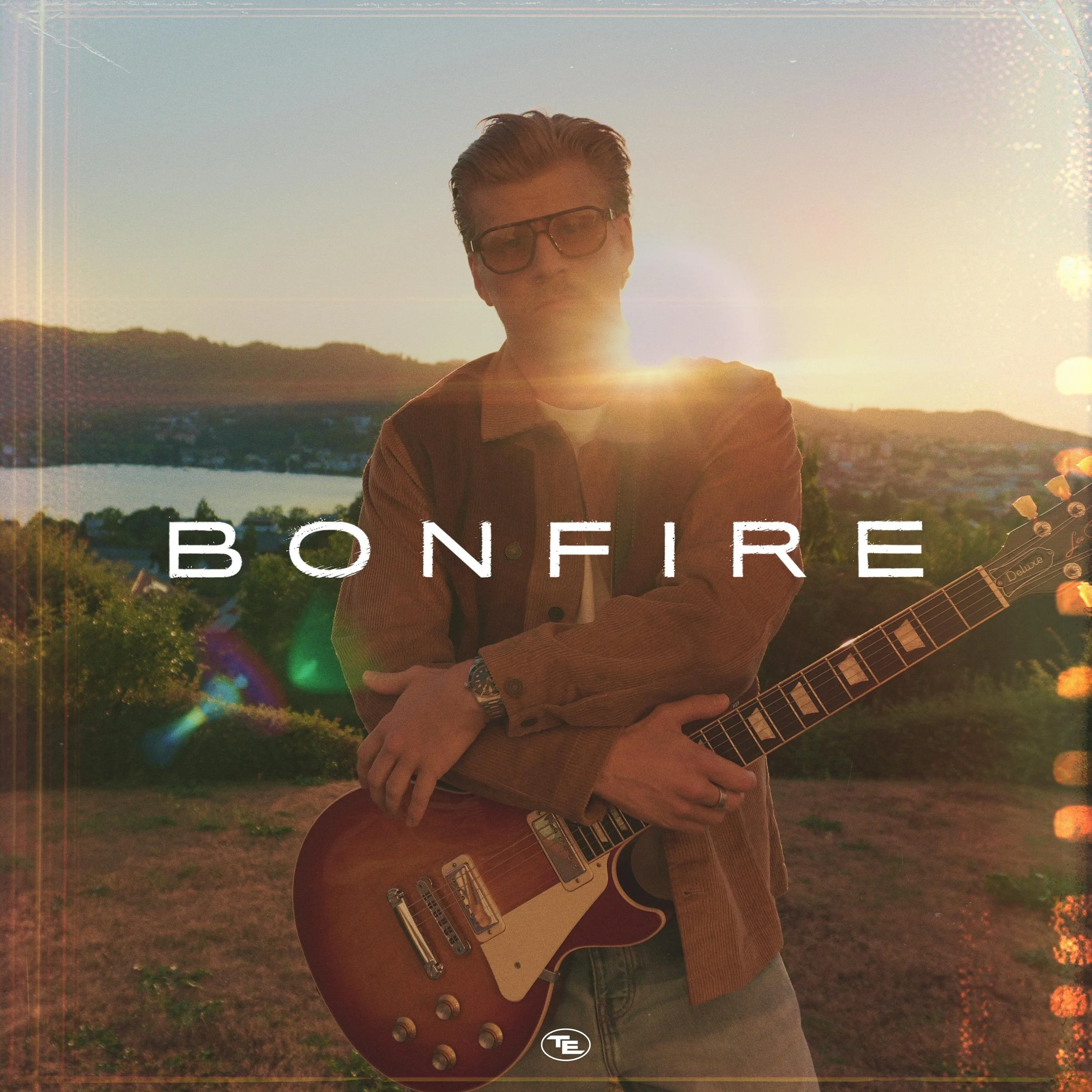 Bonfire by Thorsteinn Einarsson