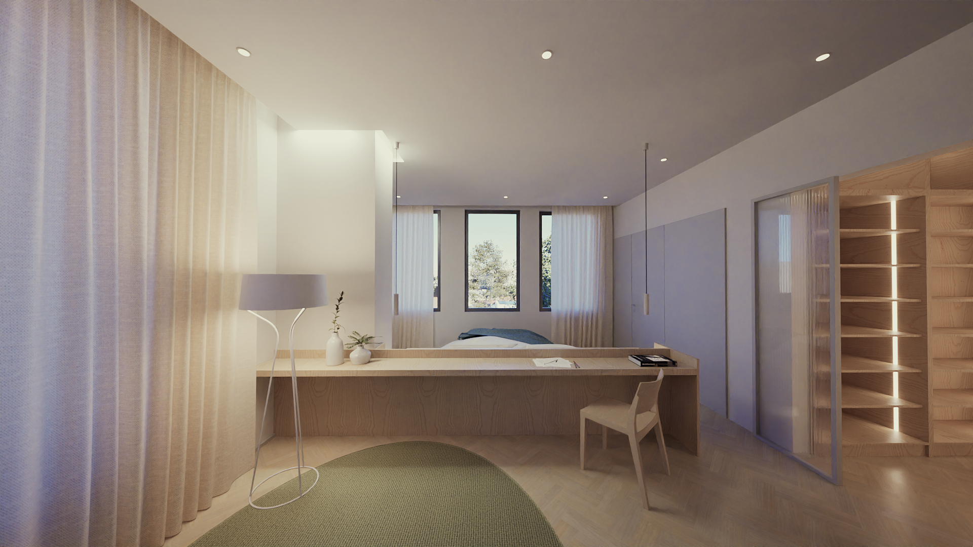 Sala de estar minimalista com janelas grandes, cortinas brancas e móveis de madeira clara, incluindo uma mesa de escritório, duas luminárias de teto e uma prateleira de vidro.