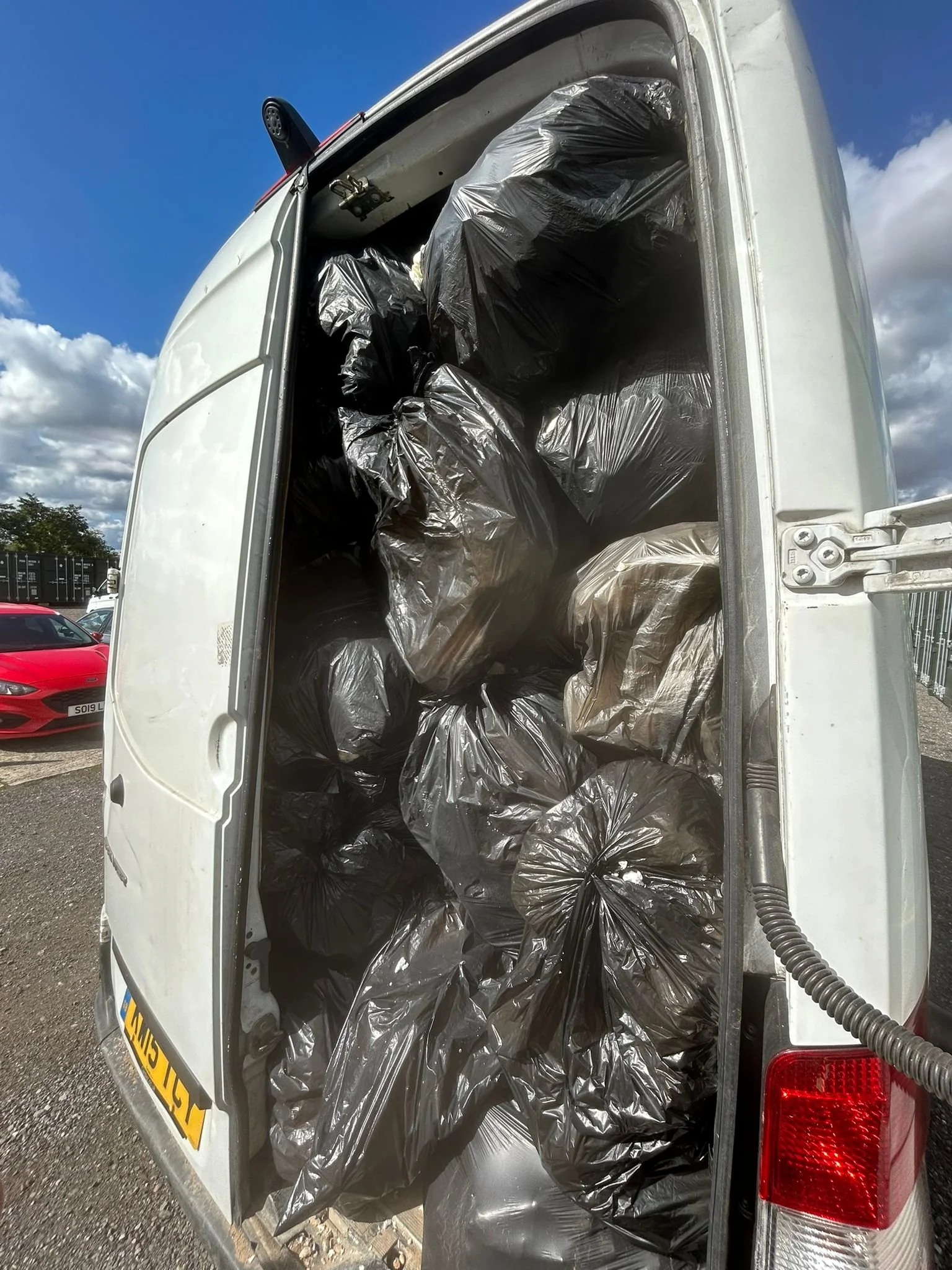 WhatsApp Image 2024-09-25 at 15.16.16.jpeg