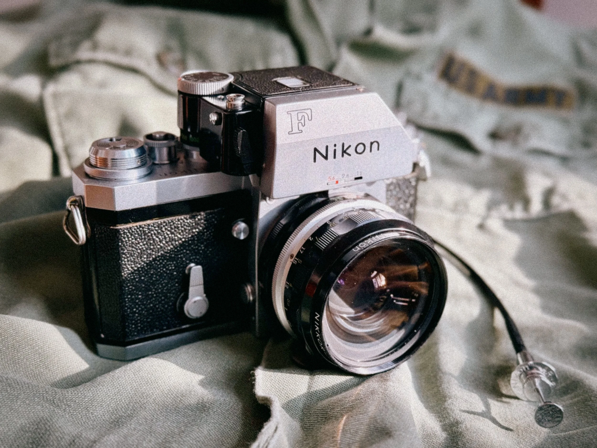 Nikon F with Shutter release cable