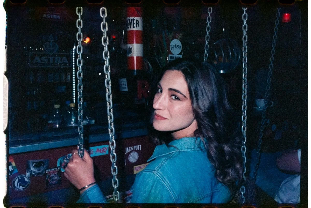 Nikon F Fuji Superia 1600