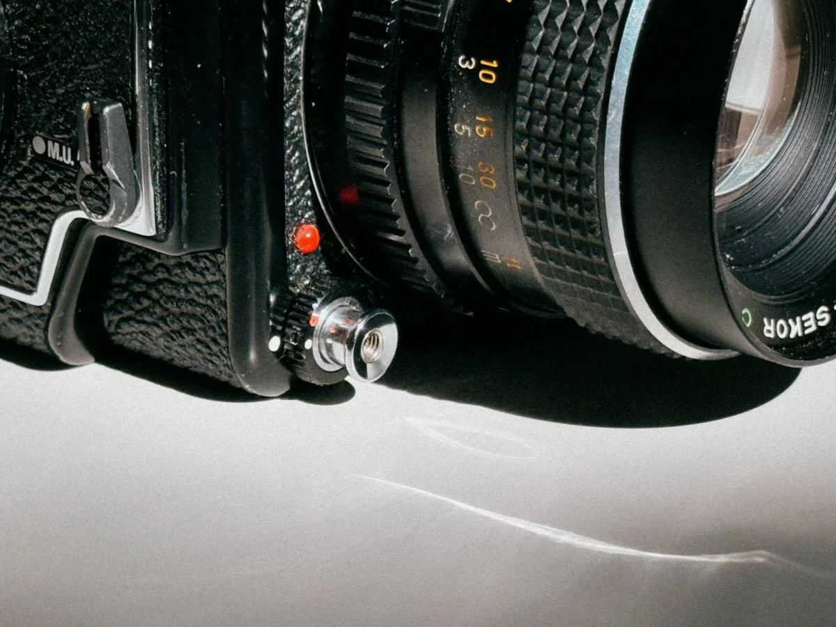 Shutter lock of shutter button 1