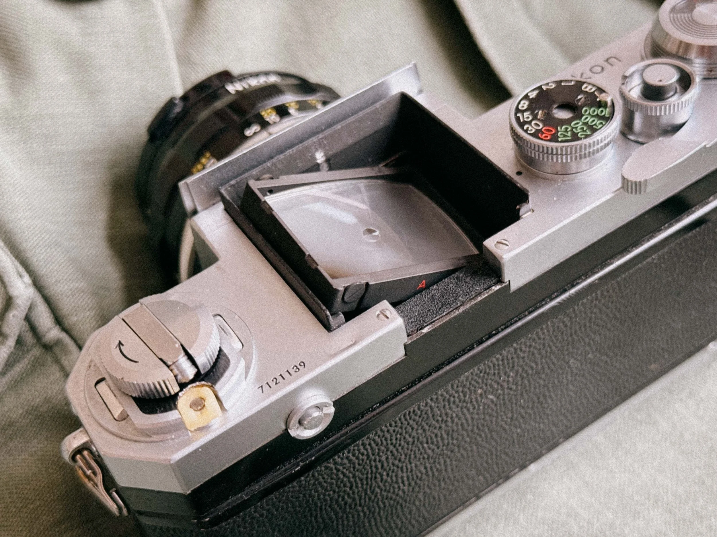 Nikon F with focusing Screen A