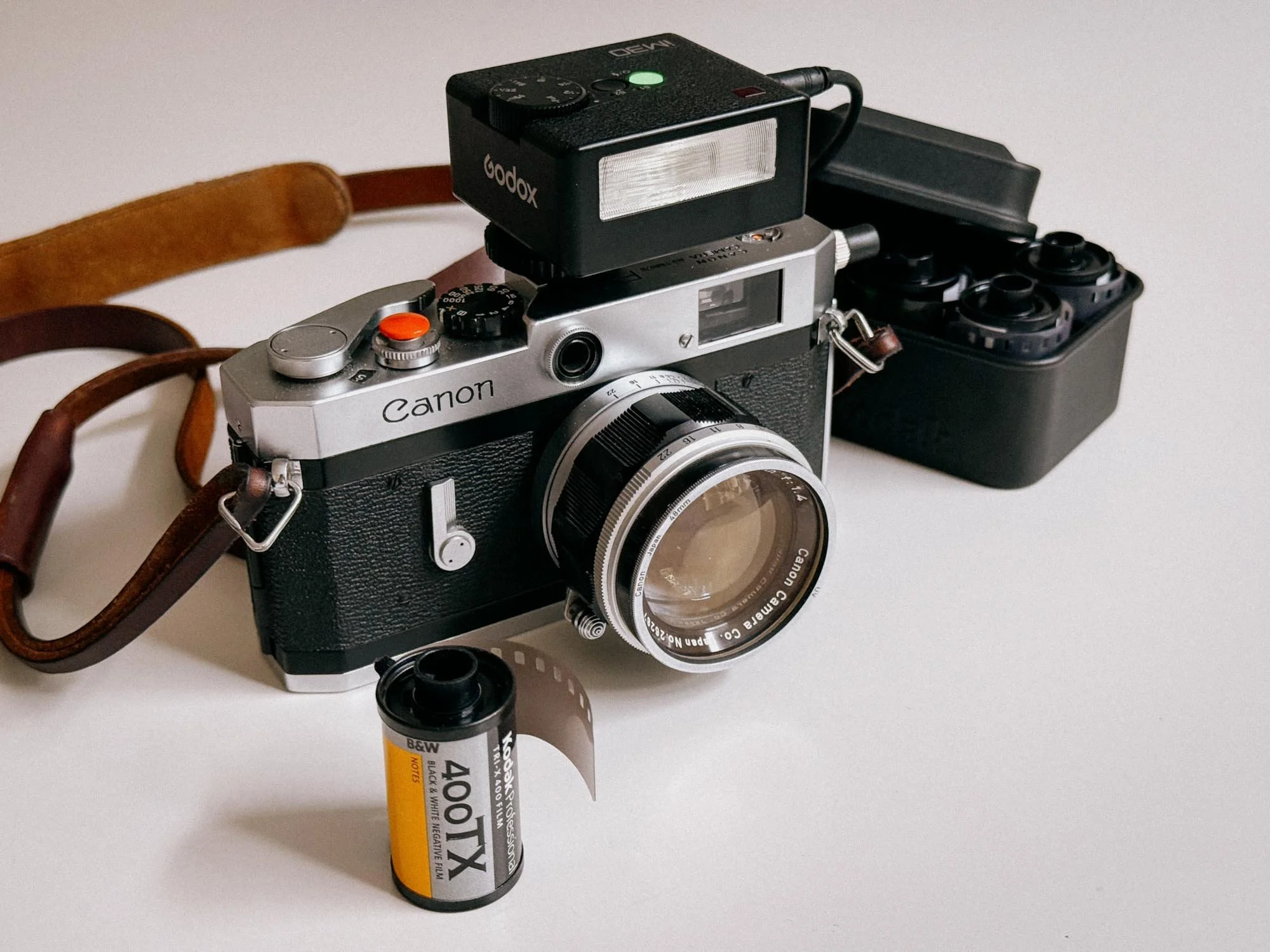 Canon P with godox im30 and kodak trix 400