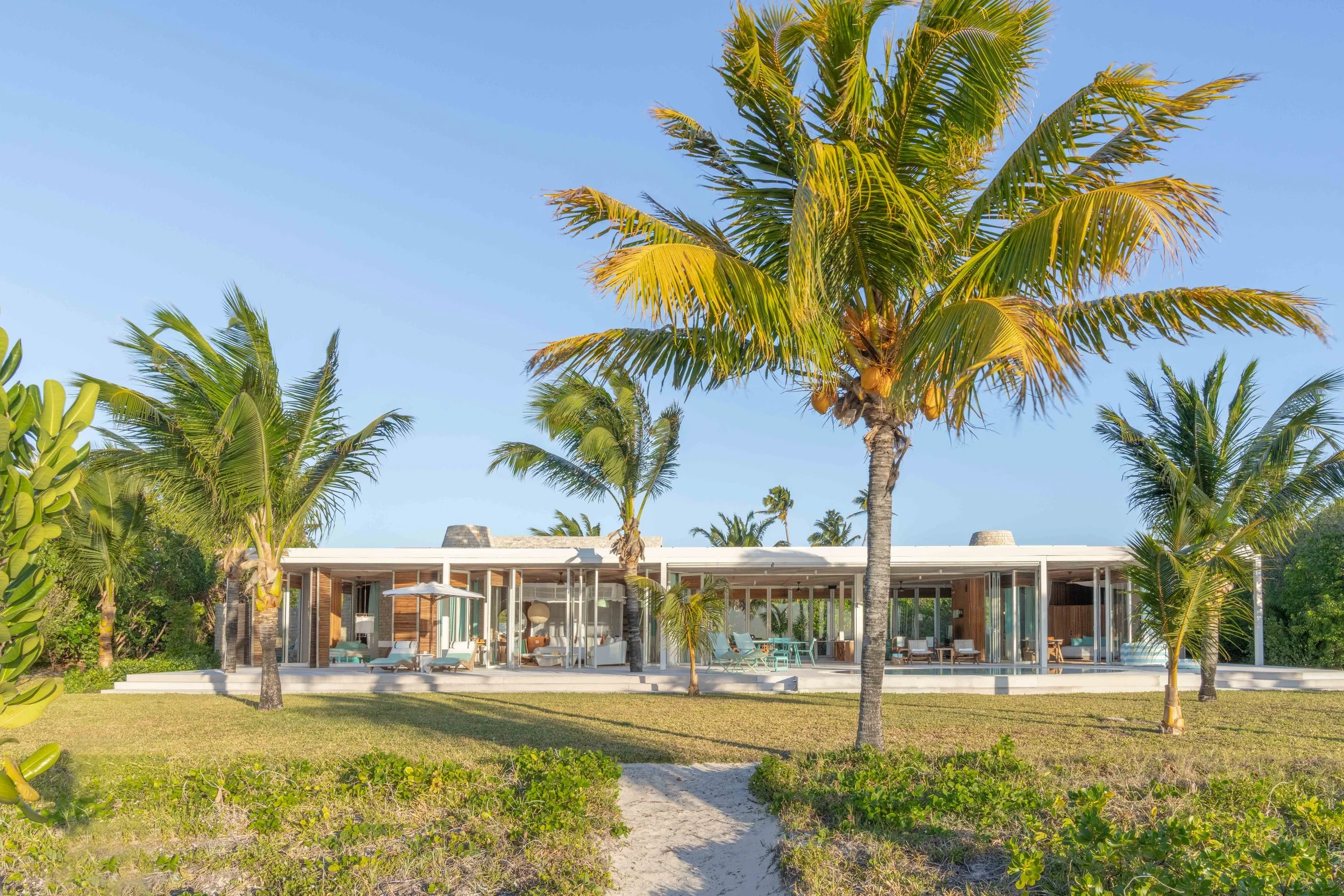 Miavana by Time + Tide Private Villas Beach Access.jpg