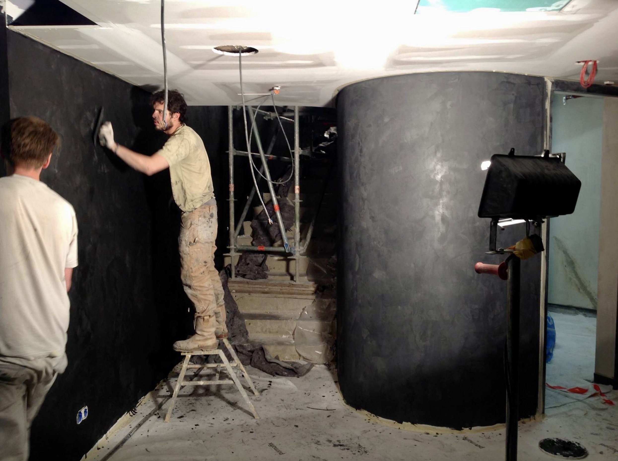 clay paint stucco plaster earth layer