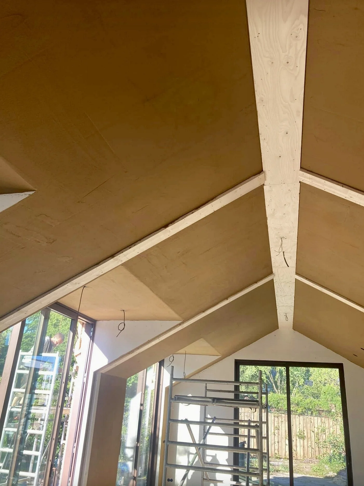 earthen clay plaster wall finish