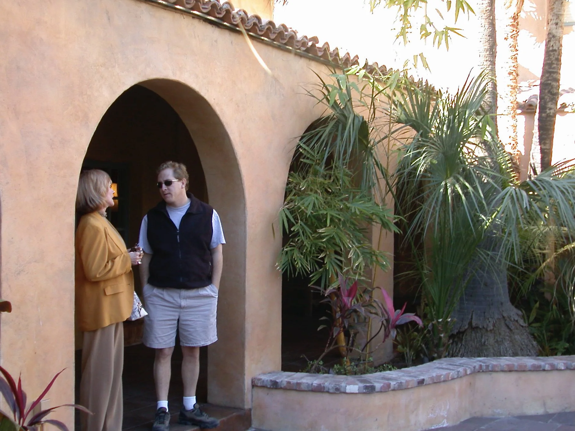 Coloured clay plaster the hoppers