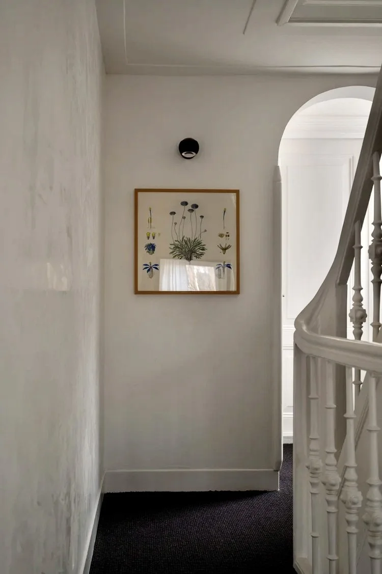 loam plaster paint in the stairwell