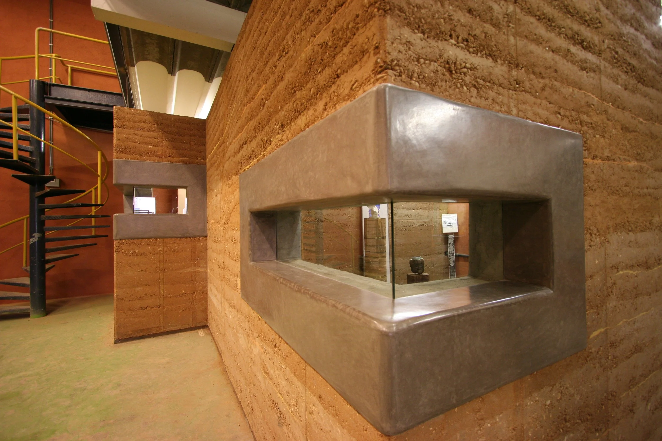 rammed earth tadelakt lime plaster