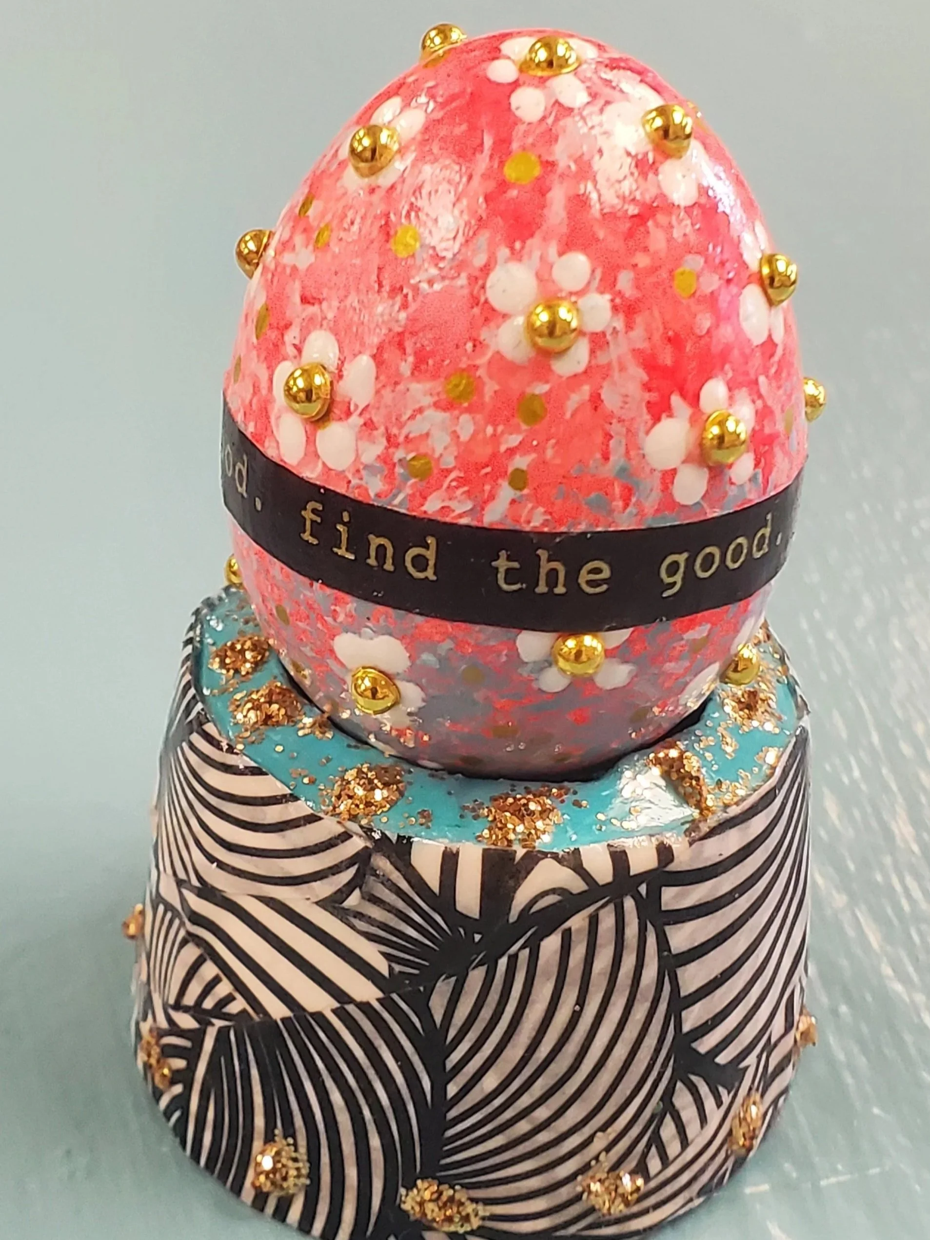 March 31, 2026, 12:00pm-2:00pm Holiday Craft Time