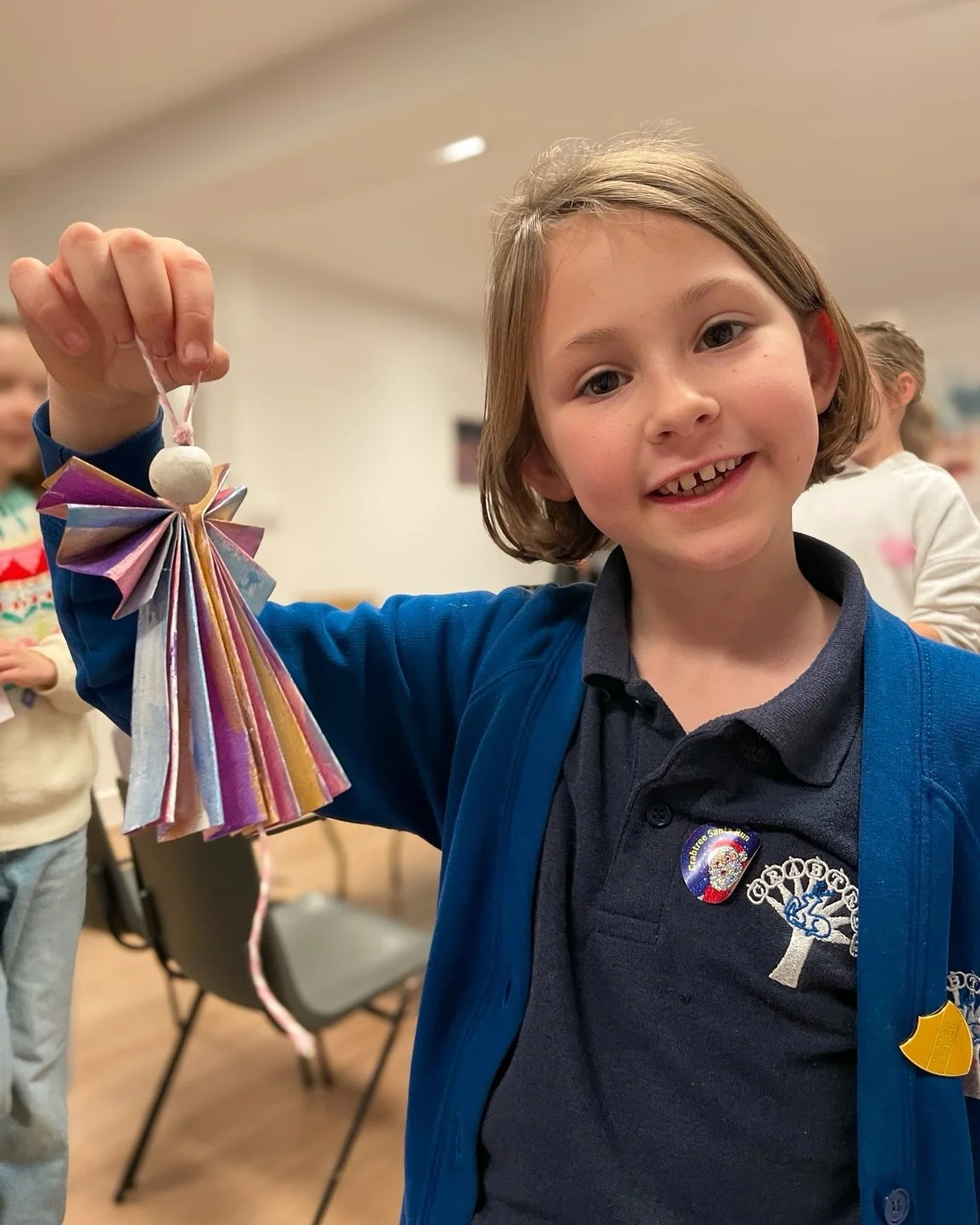 🧑&zwj;🎨

✨ Festive fun in The Art Room 💫

From beautiful concertina angels, twinkly trees, smiley snowmen, sparkly stars, to the big man himself and of course some of his bouncing red-nose reindeers! 🎅🎄👼 🌟⛄️ 🦌

Our final session of the year w
