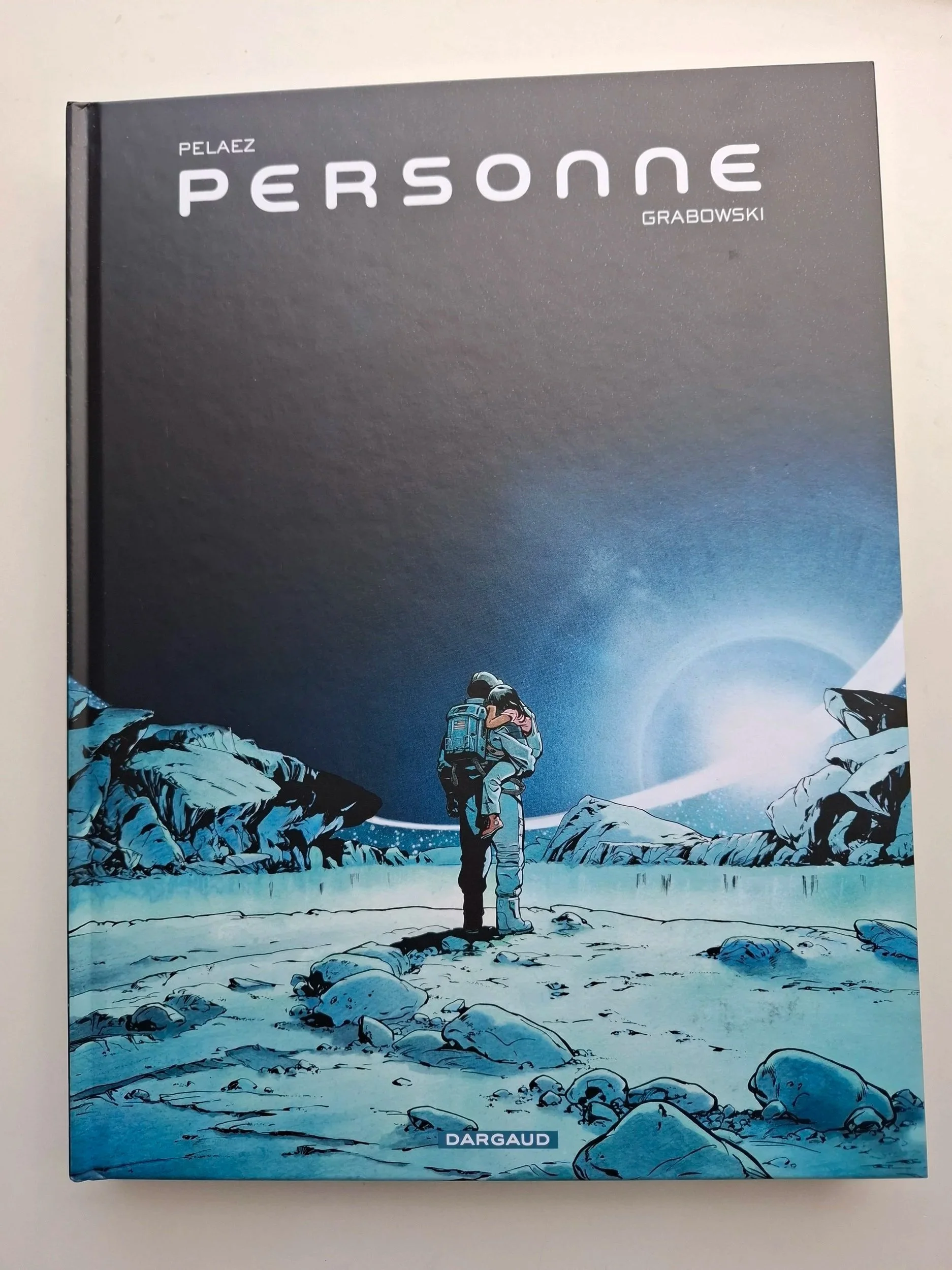 NOUVEAUTE "PERSONNE" PARUTION 03/2026