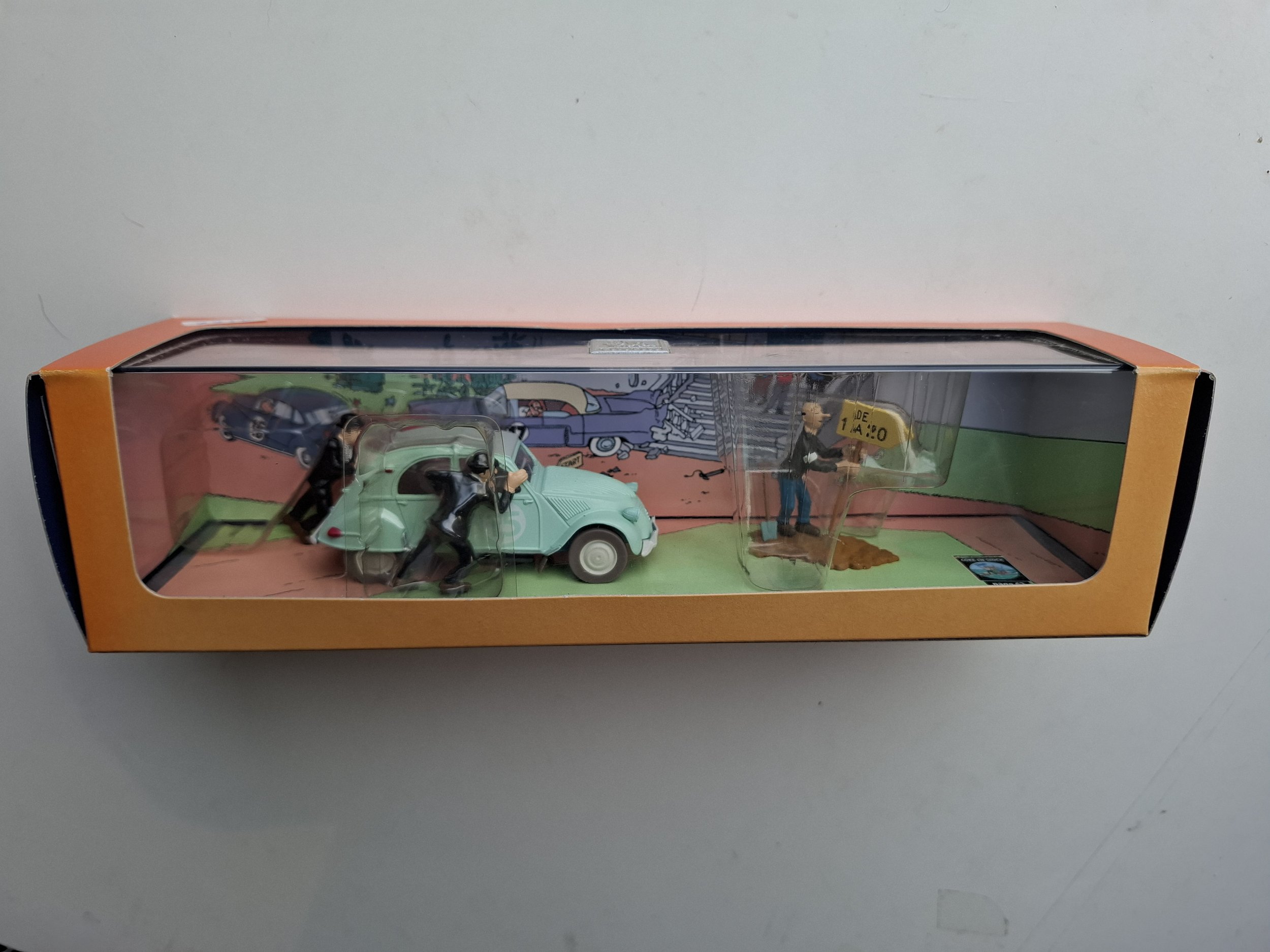 TINTIN TRANSPORTS N1 "LA 2CV DES DUPONDT" NEUF!