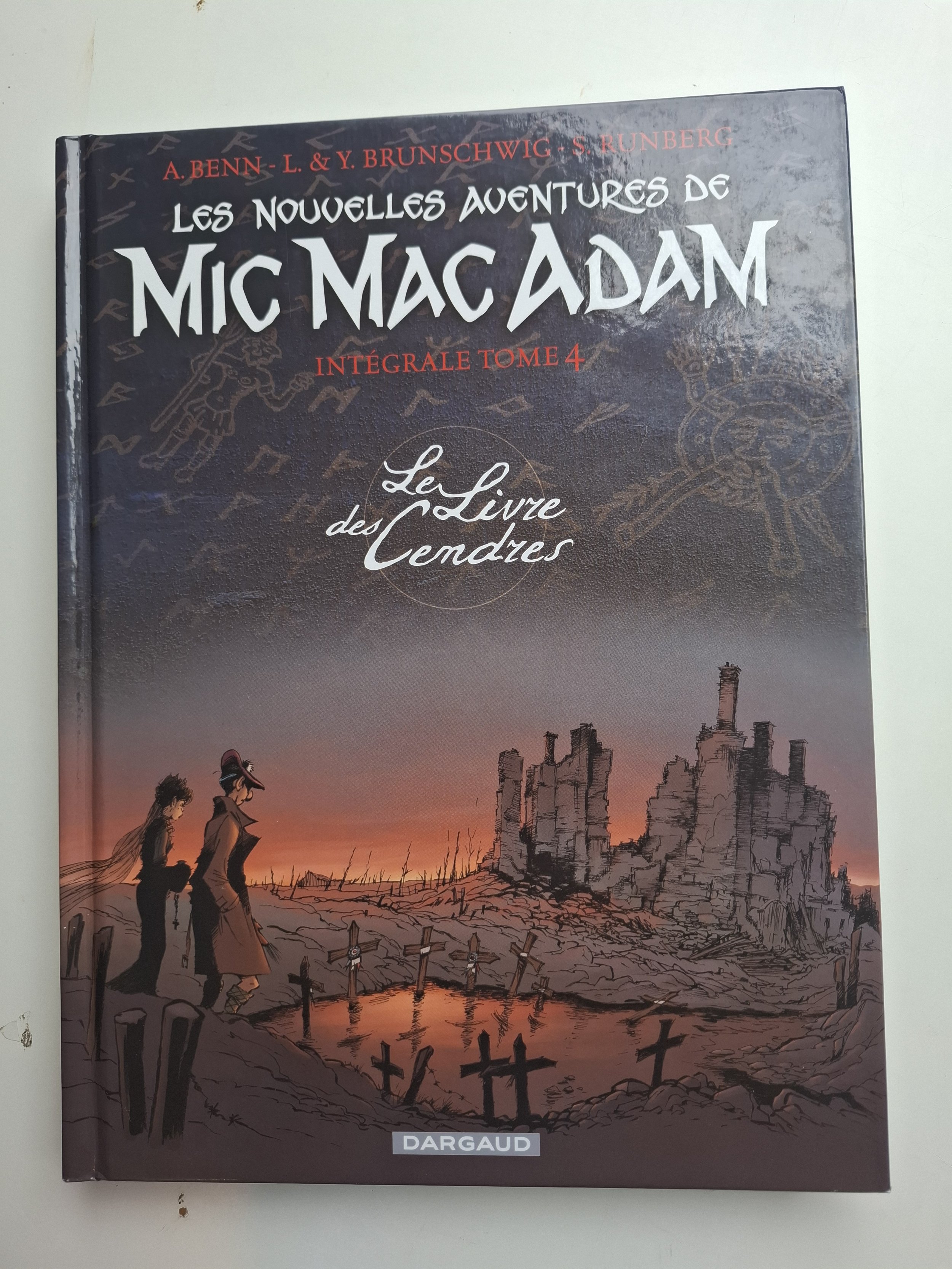 INTEGRALE LES NOUVELLES AVENTURES DE MIC MAC ADAM TOMES 1-5 EO 2010