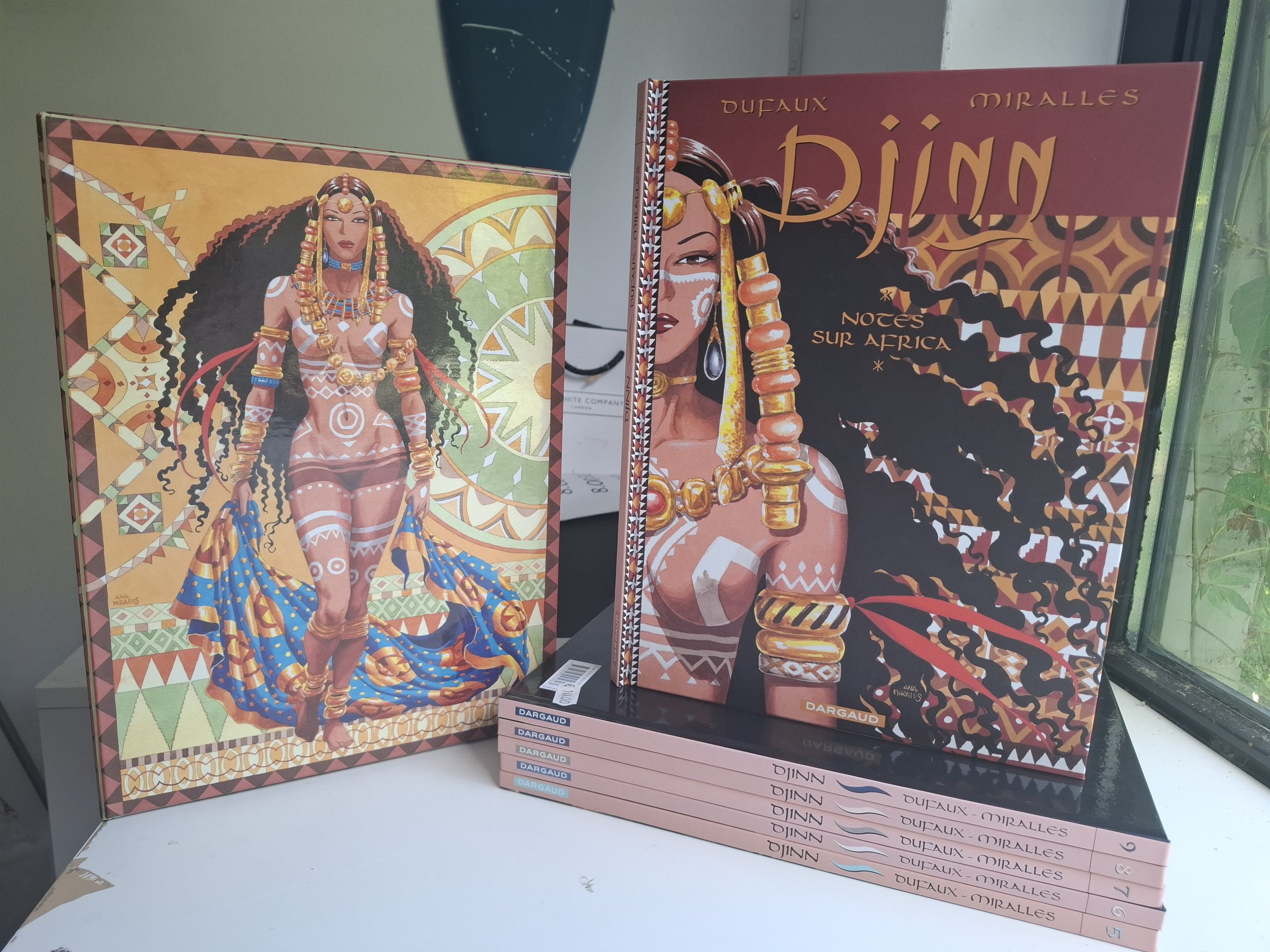 COFFRET DJINN CYCLE AFRICA "TOMES 5 à 9 COMPLET + HORS SERIE "NOTES SUR AFRICA"