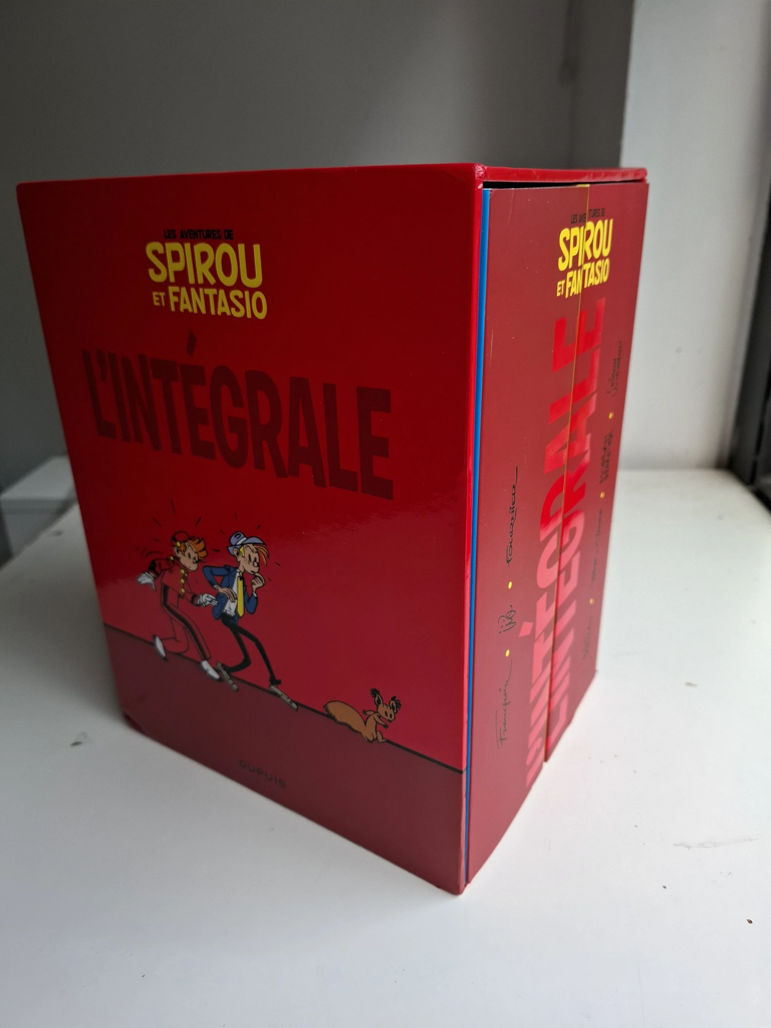 L'INTEGRALE SPIROU ET FANTASIO 2 VOLUMES TOMES 1 à 53 + EX-LIBRIS