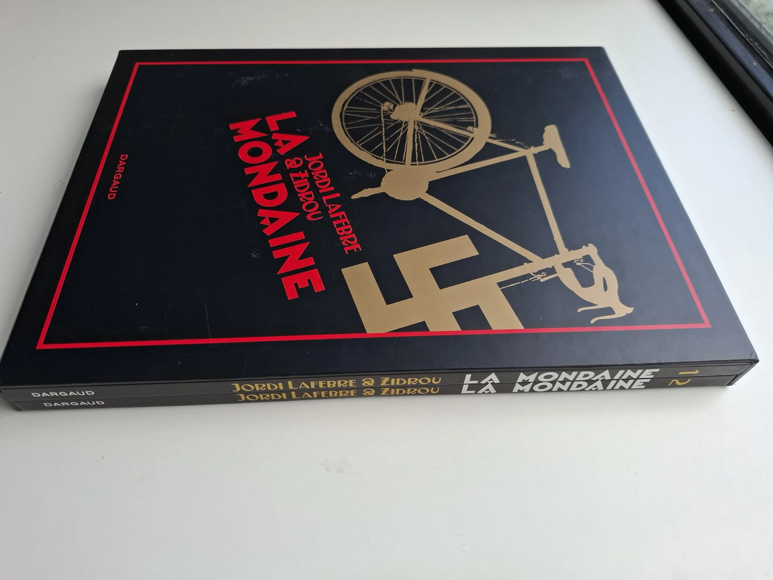 COFFRET LA MONDAINE TOMES 1 et 2 SERIE COMPLETE ZIDROU + EX-LIBRIS N/S