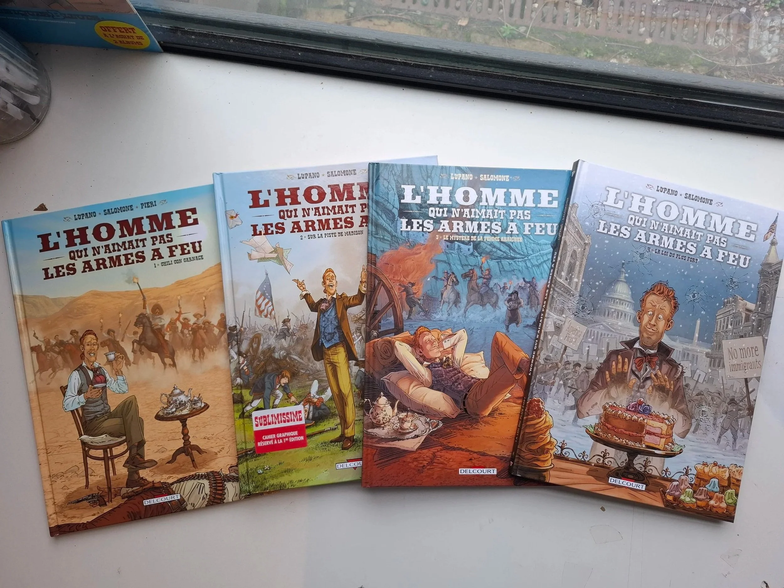 L'HOMME QUI N'AIAIT PAS LES ARMES A FEU TOMES 1 à 4 SERIE COMPLETE LUPANO