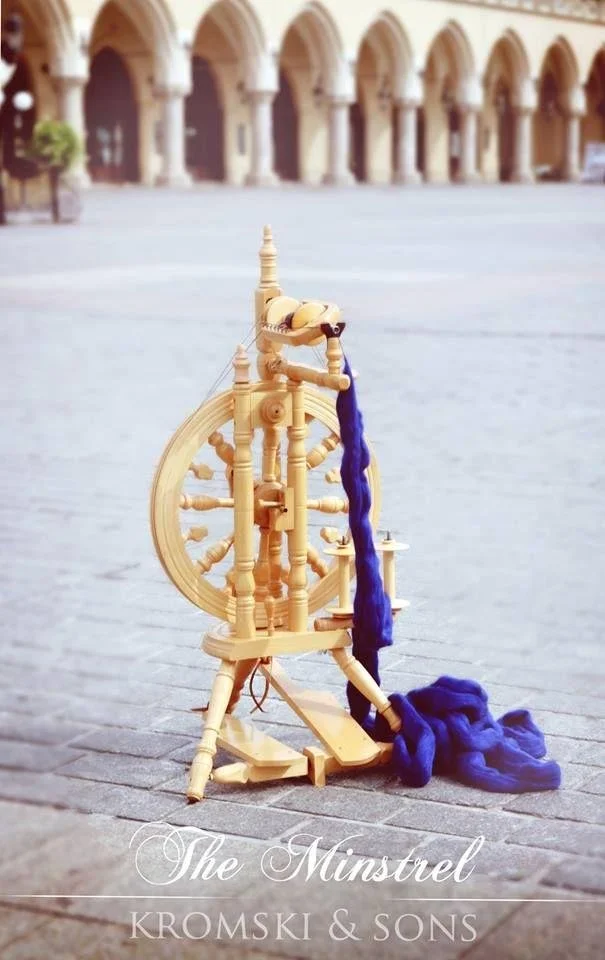 Discover Kromski Minstrel Spinning Wheel — The Emerald Ewe