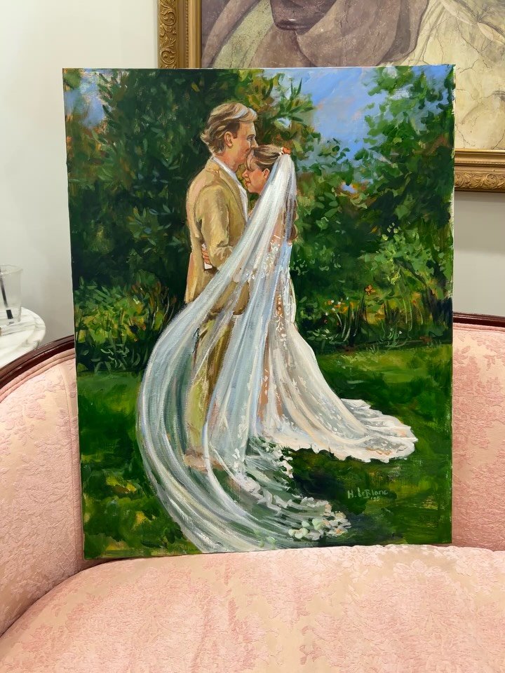 My Silver Level package is a painting done in one day&hellip; it&rsquo;s such a ln amazing feeling of anticipation waiting for the bride and groom to see it finished at the end of the night! 

@inisfreeestate 
#liveweddingpainting #michiganwedding #m