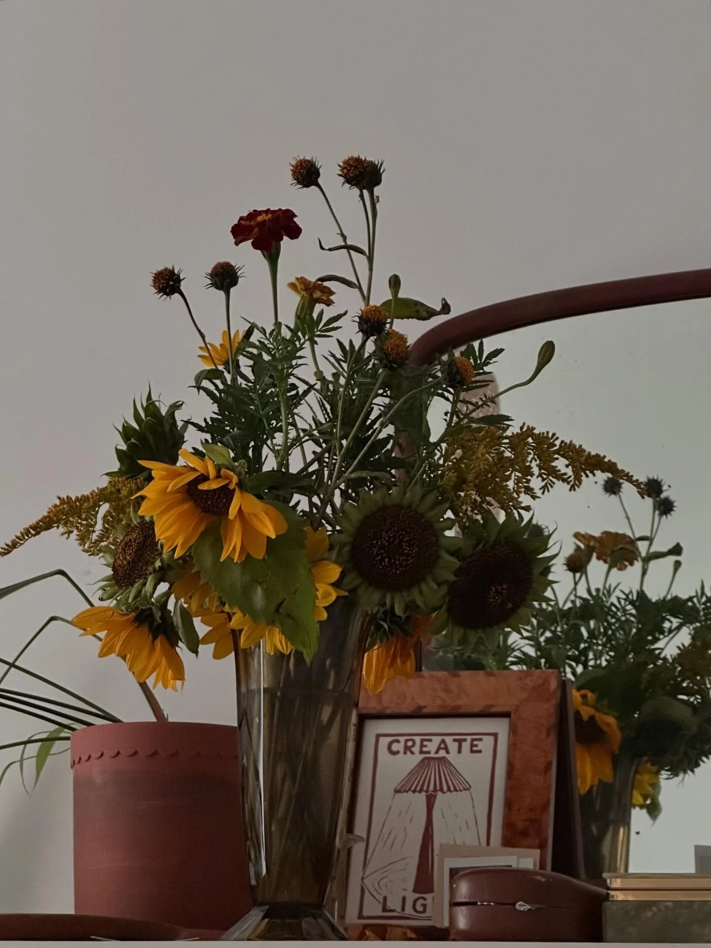 These past two months went by in a blink of an eye!! Perhaps because they were filled to the brim with creativity and wonderful people. And i just want to take a moment and reflect. And thank all of you who are cheering me on while i just chisel away