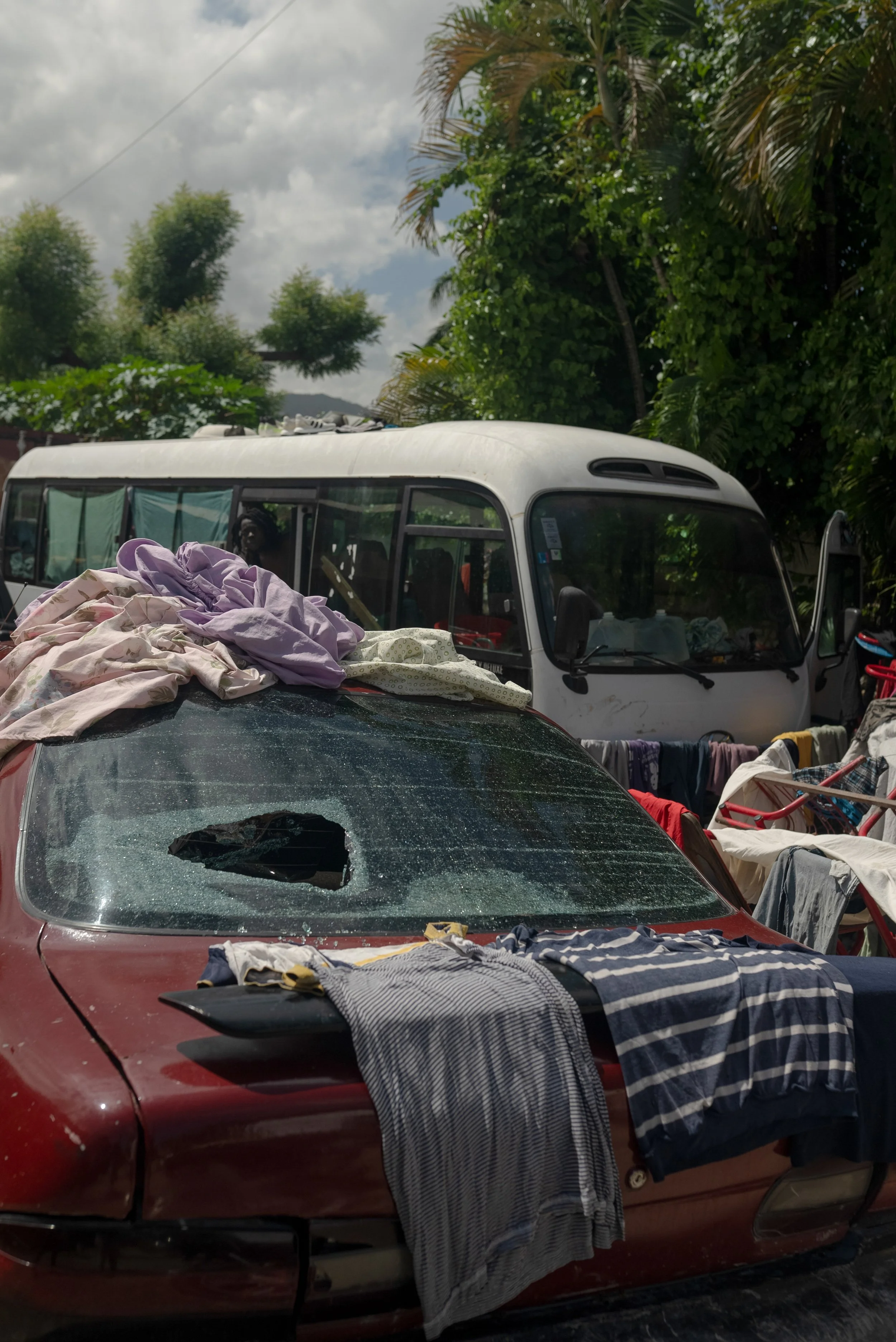 A spontaeous camp in a high school in Pacot hosting more than 3,000 refugees from neighboring Carrefour-Feuilles after armed gangs attacked the neighborhood.
