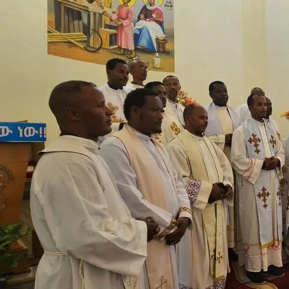 Bishop%2C+priests+and+the+two+Deacons.jpg
