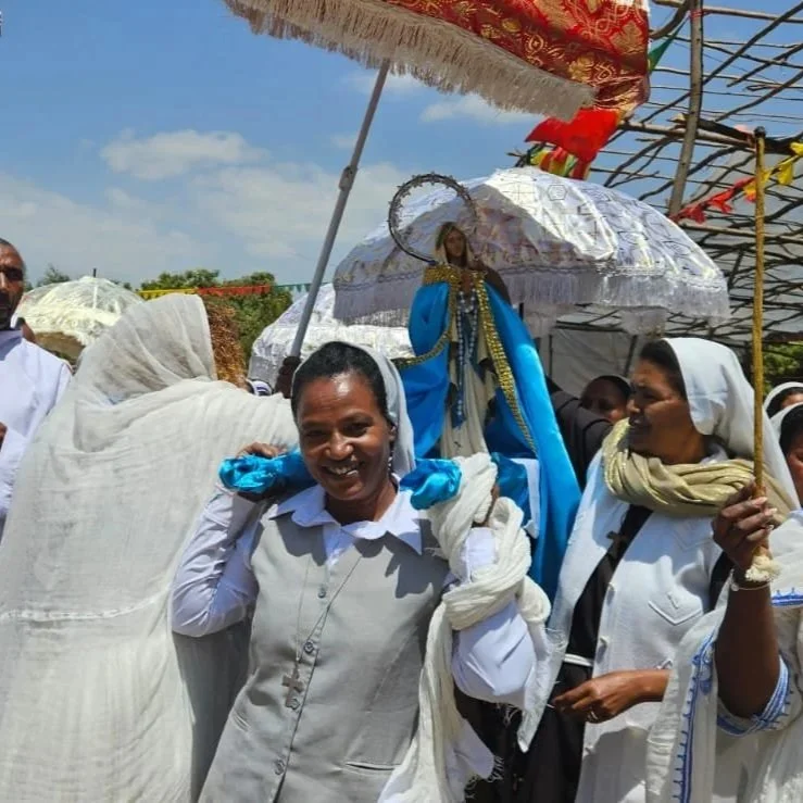 Marian Procession at Our Lady of Lourdes Parish