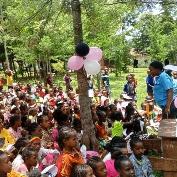 Girls mobilize to end Female Genital Mutilations