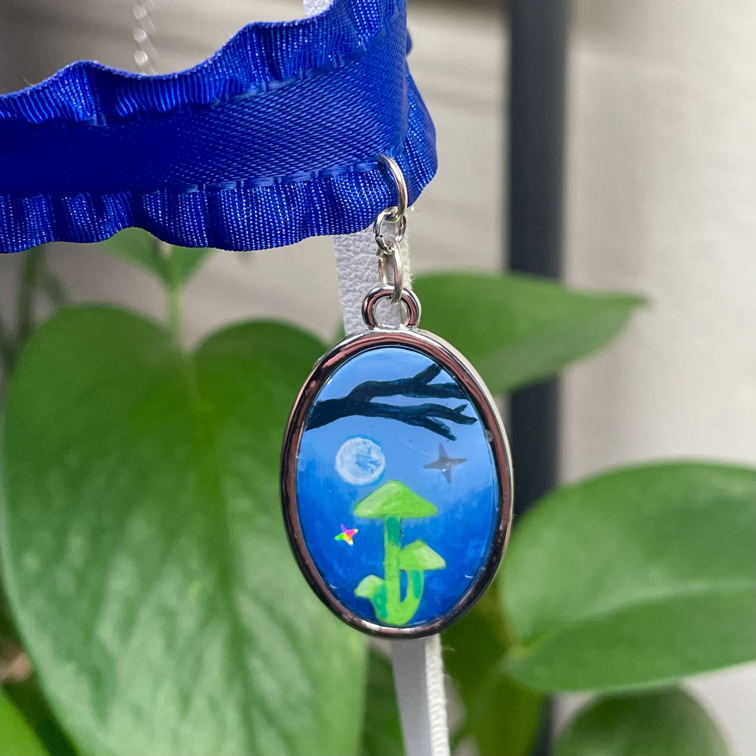 Midnight Mushroom Choker