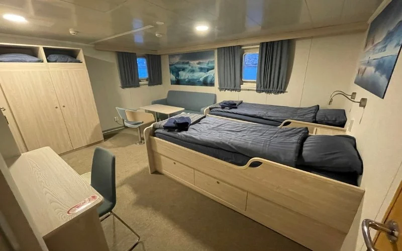 Superior-Suite-2.jpg