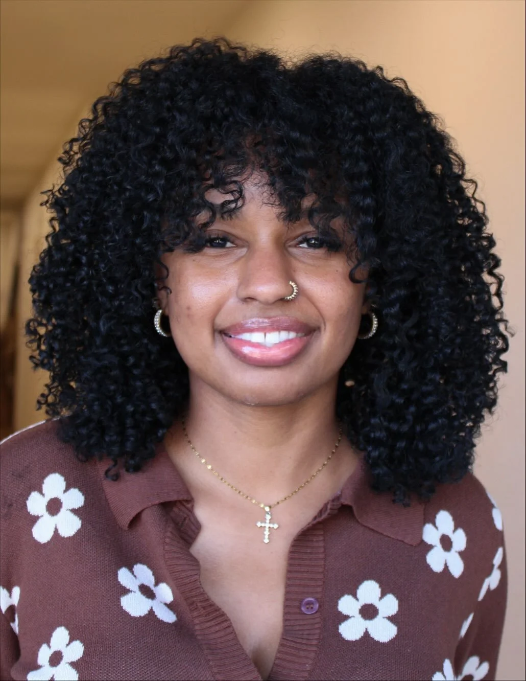 Styling for volume 🌬️ 🫧

First, prevent buildup from weighing your hair down and ensure max hydration regularly cleansing and conditioning (1-2x/wk). This is the part that tends to get glossed over or rushed through - but it really is worth the inv