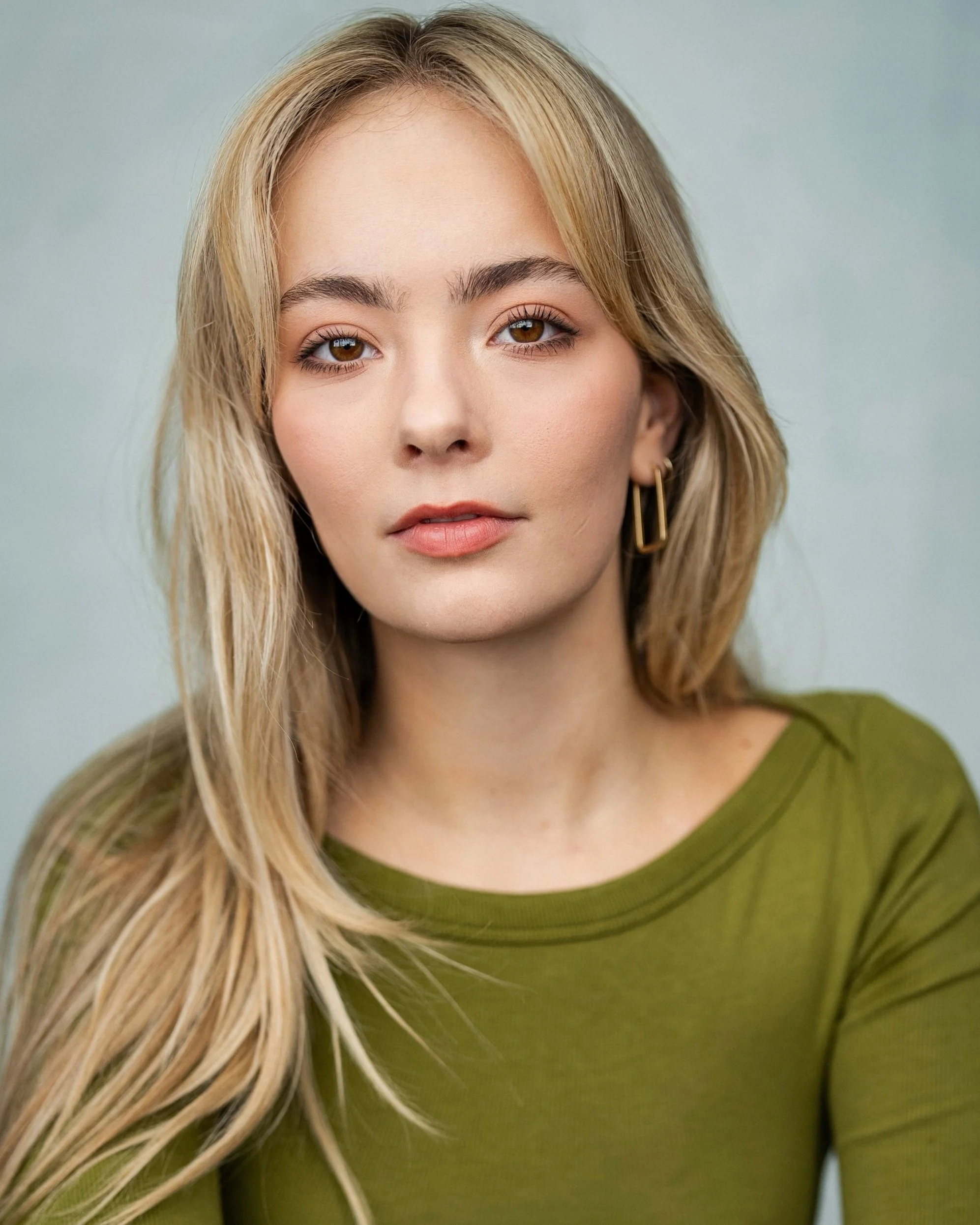 Sailor Kate Headshot green.jpg