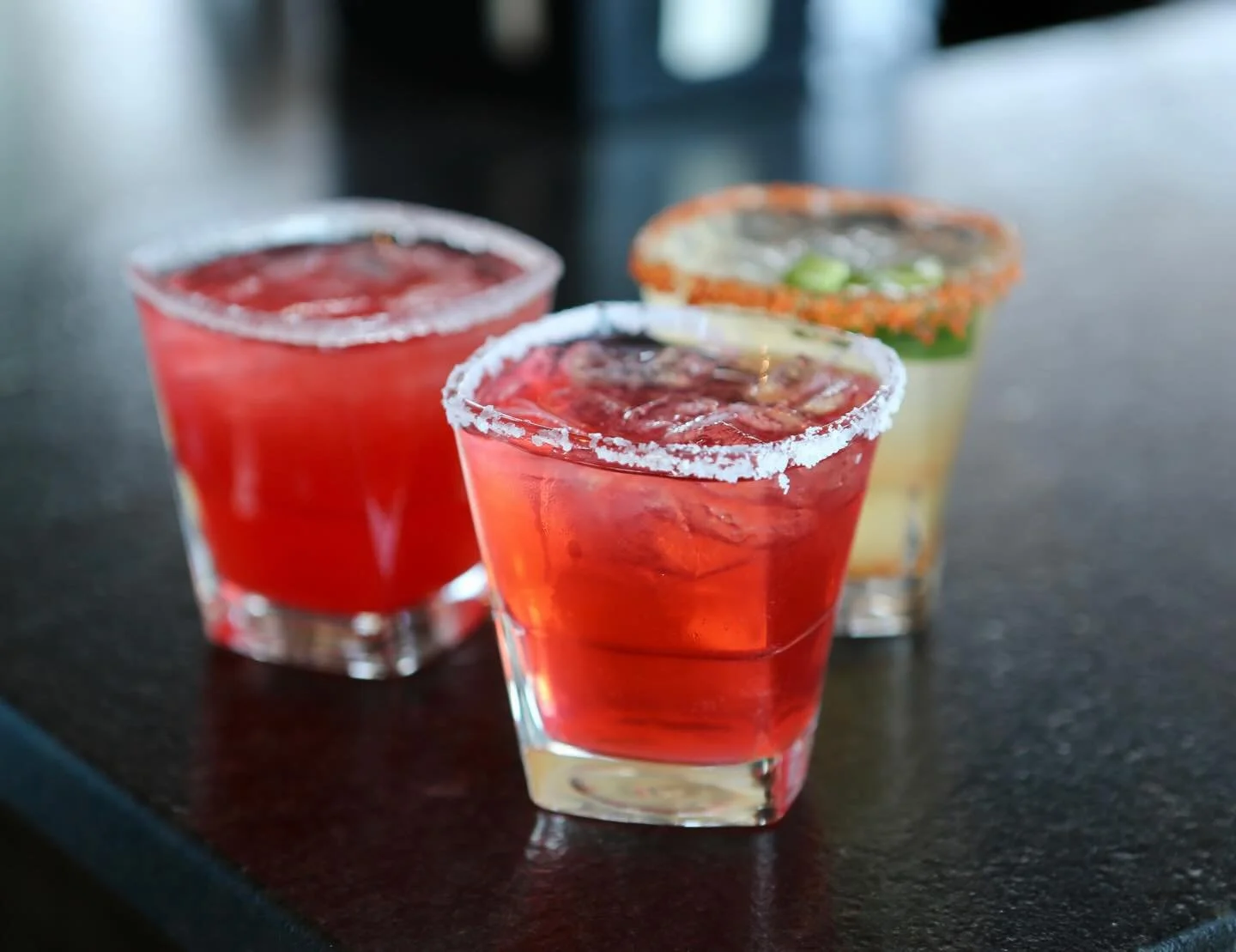 Don&rsquo;t forget about Margarita Monday at Merll&rsquo;s!🥃🎉
We&rsquo;ve got $5 house margs all day long😋

#merlls #merllspubpatio #waukee #waukeeiowa #margaritas #margaritamonday