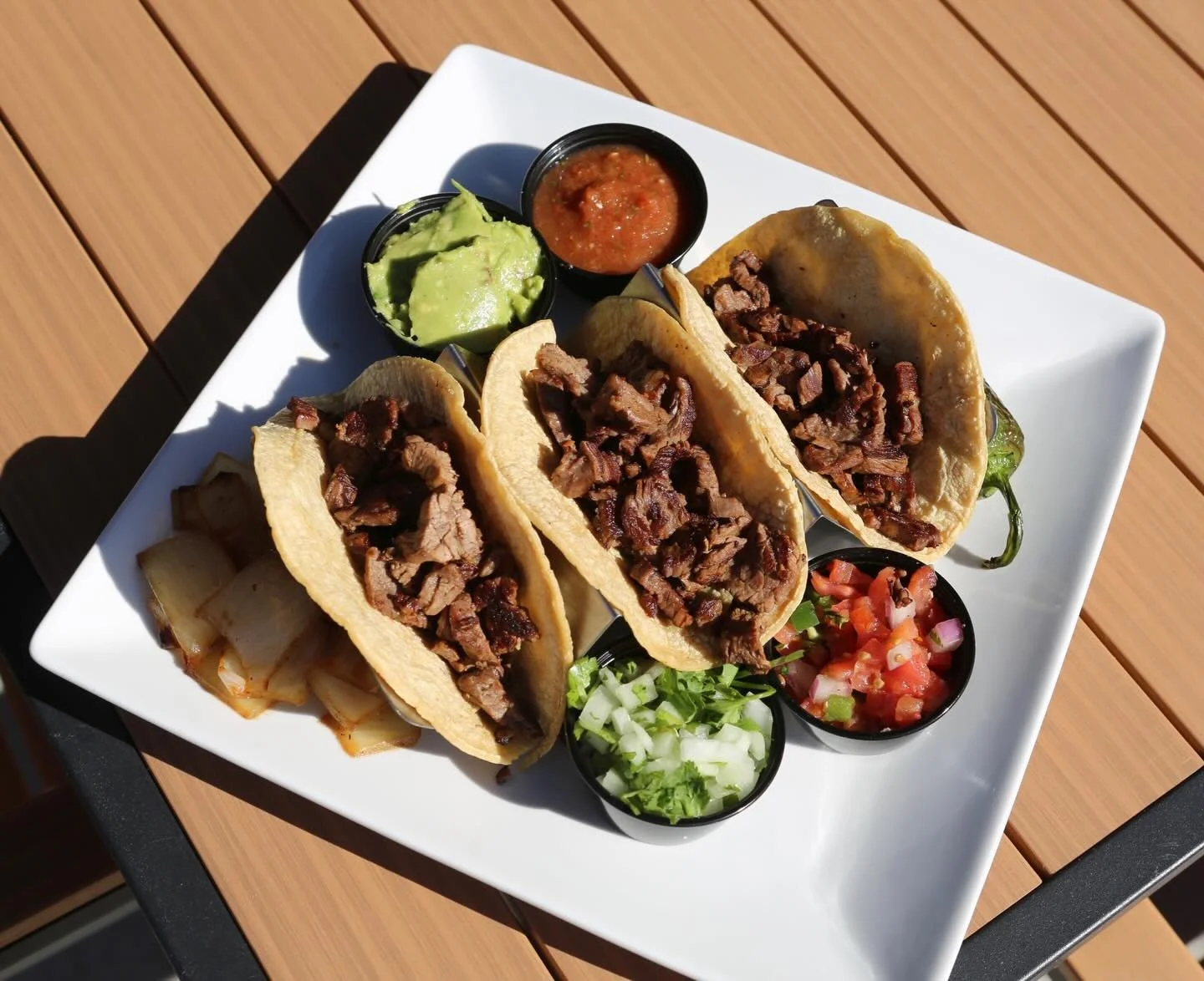 Looking for the perfect meal today? Merll&rsquo;s has you covered with our delicious tacos😋
It&rsquo;s Taco Wednesday! Head on over!🌮

#merllspubpatio #waukeeiowa #tacowednesday #lunchspecial #tacos