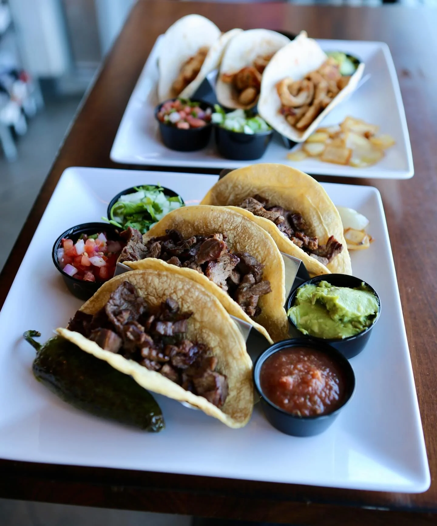 Calling all taco lovers!! Make your way over to Merll&rsquo;s today for Taco Wednesday😋🌮🍋&zwj;🟩

#merlls #merllspubpatio #waukeeiowa #tacowednesday #mealspecial