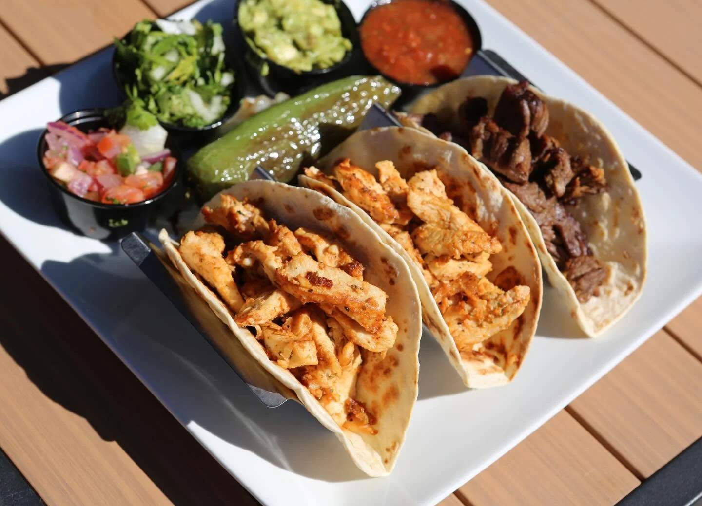 The best day of the week, Taco Wednesday at Merll&rsquo;s!😋🌮
Whether you love chicken or steak, corn or flour, or even a mix of both, grab some tacos today!

#merllspubpatio #waukeeiowa #tacowednesday #tacos #lunchspecial
