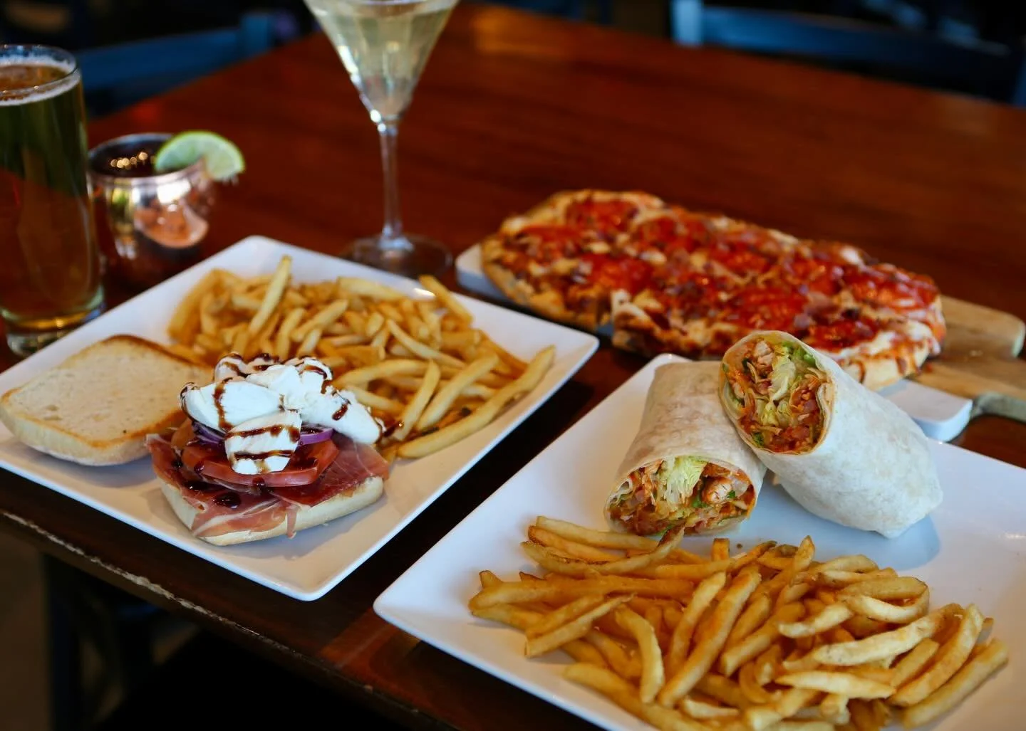 Make your day the best it can be by grabbing lunch at Merll&rsquo;s!🍕🥪🌯

#merllspubpatio #merlls #waukeeiowa #lunch #patioseason