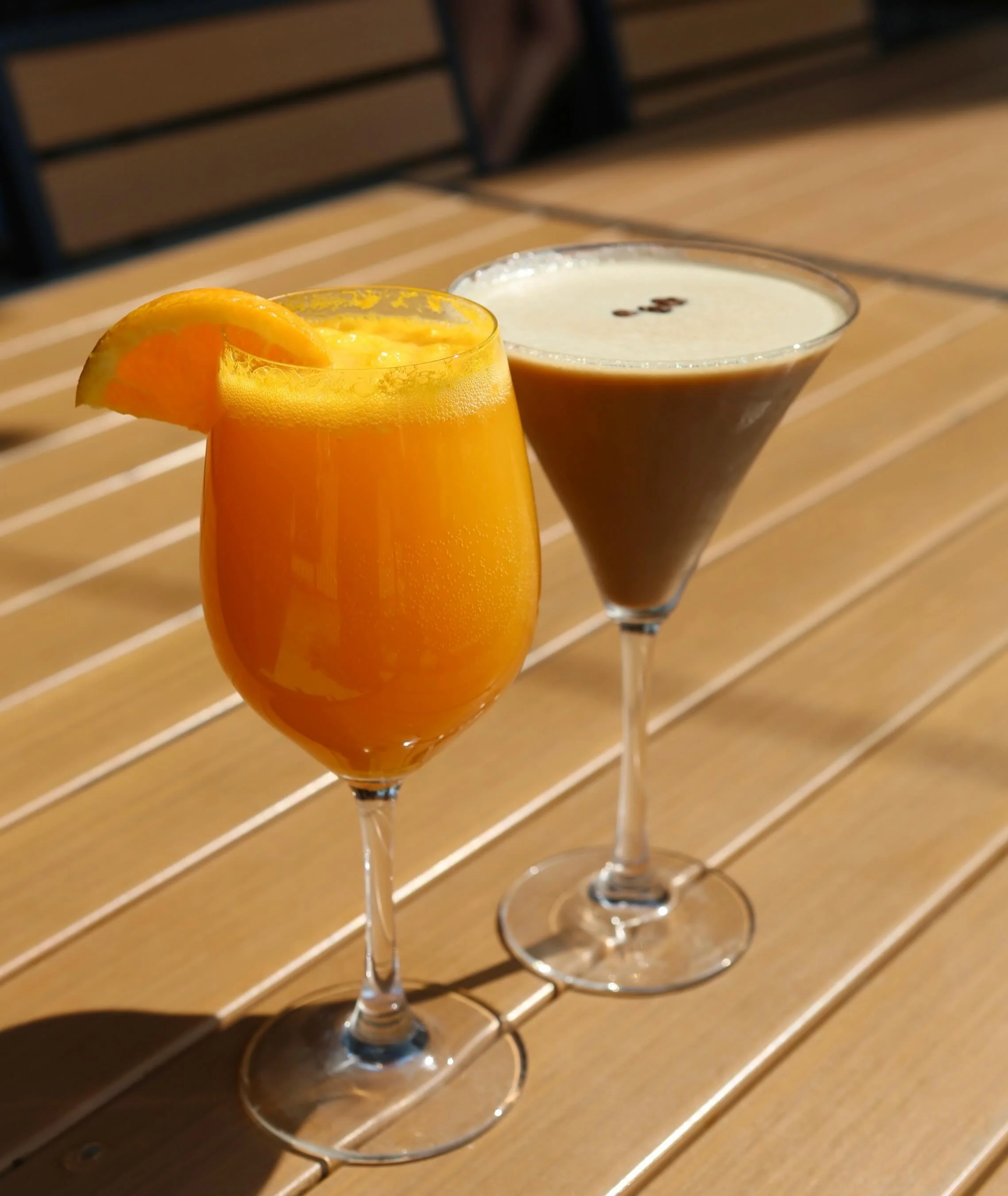 Happy Mother&rsquo;s Day from your friends at Merll&rsquo;s!☀️🥂
Treat mom to a well deserved mimosa or espresso martini this morning😉🌺

#merllspubpatio #mothersday #mothersdaybrunch #weekendbrunch #waukeeiowa