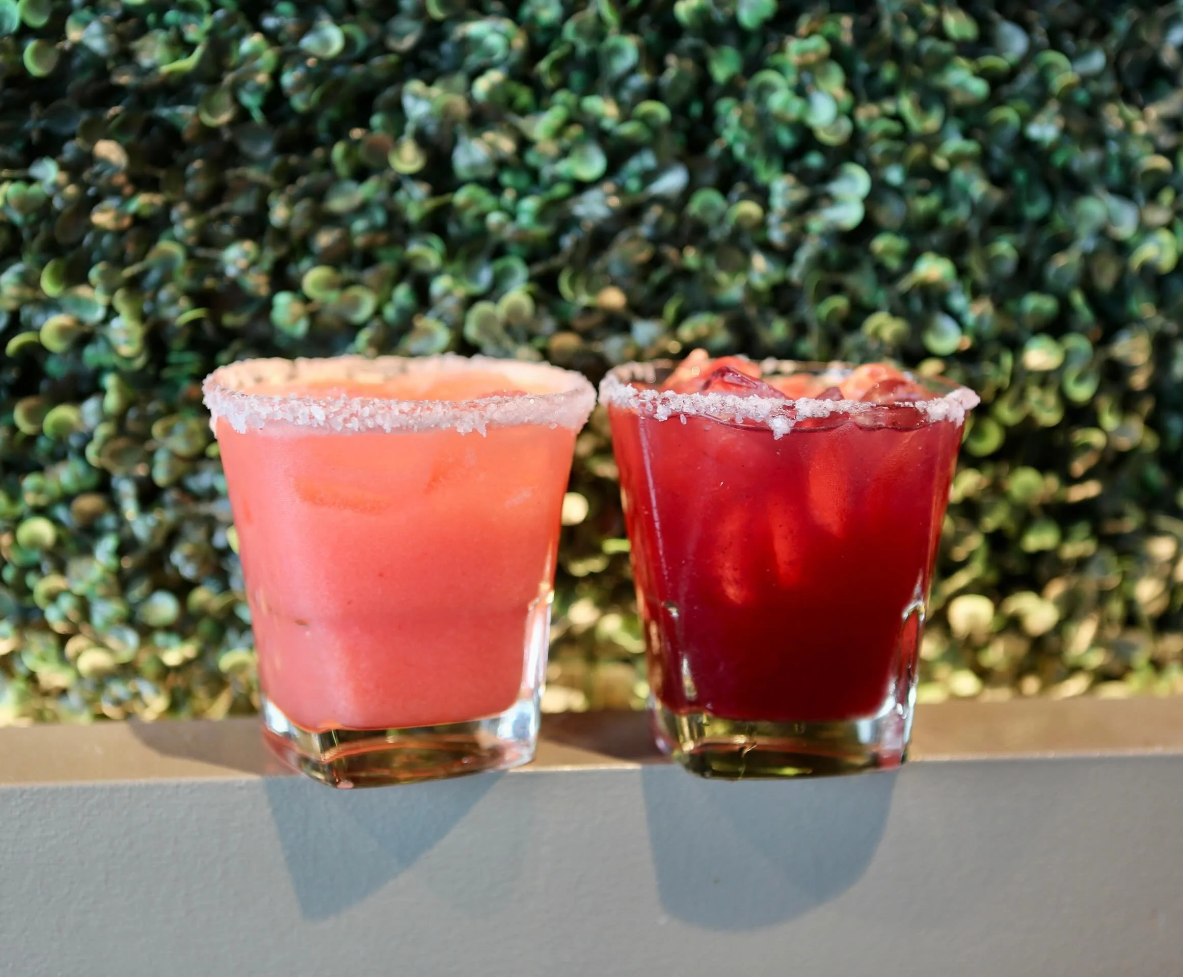 It&rsquo;s Memorial Day AND Margarita Monday at Merll&rsquo;s!🇺🇸🥃
Come grab a $5 house margarita with us today☀️

#merllspubpatio #memorialday #margaritamonday #drinkspecial #waukeeiowa