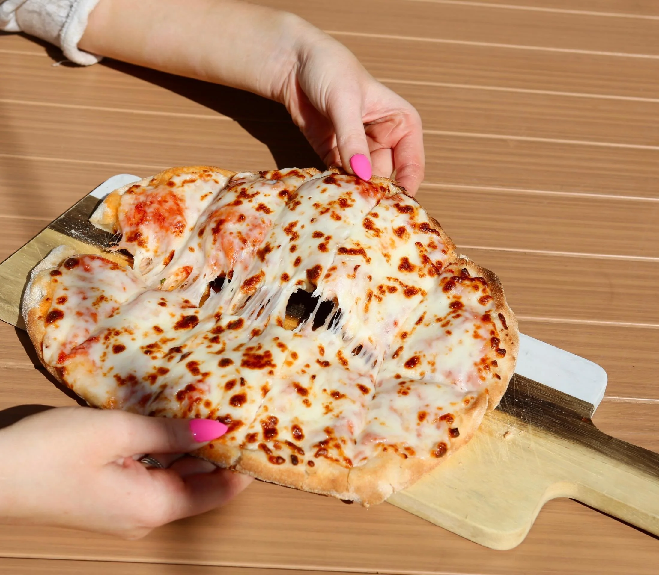 It&rsquo;s National Cheese Day! Come cheese-pull one of our delicious homemade pizzas today😋🍕🧀

#merlls #merllspubpatio #nationalcheeseday #cheesepull #waukeeiowa