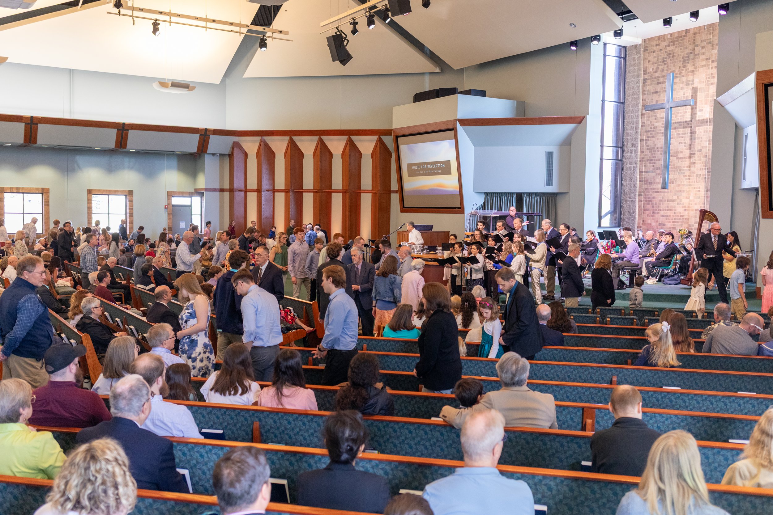 2025-Easter-3040.jpg