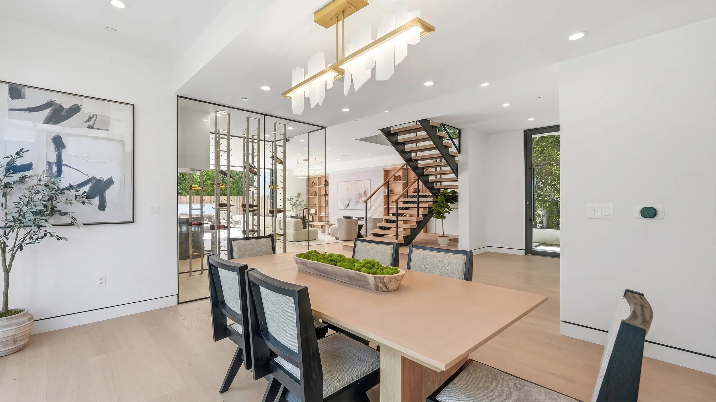 813 N Genesee Ave_kitchen (3).jpg