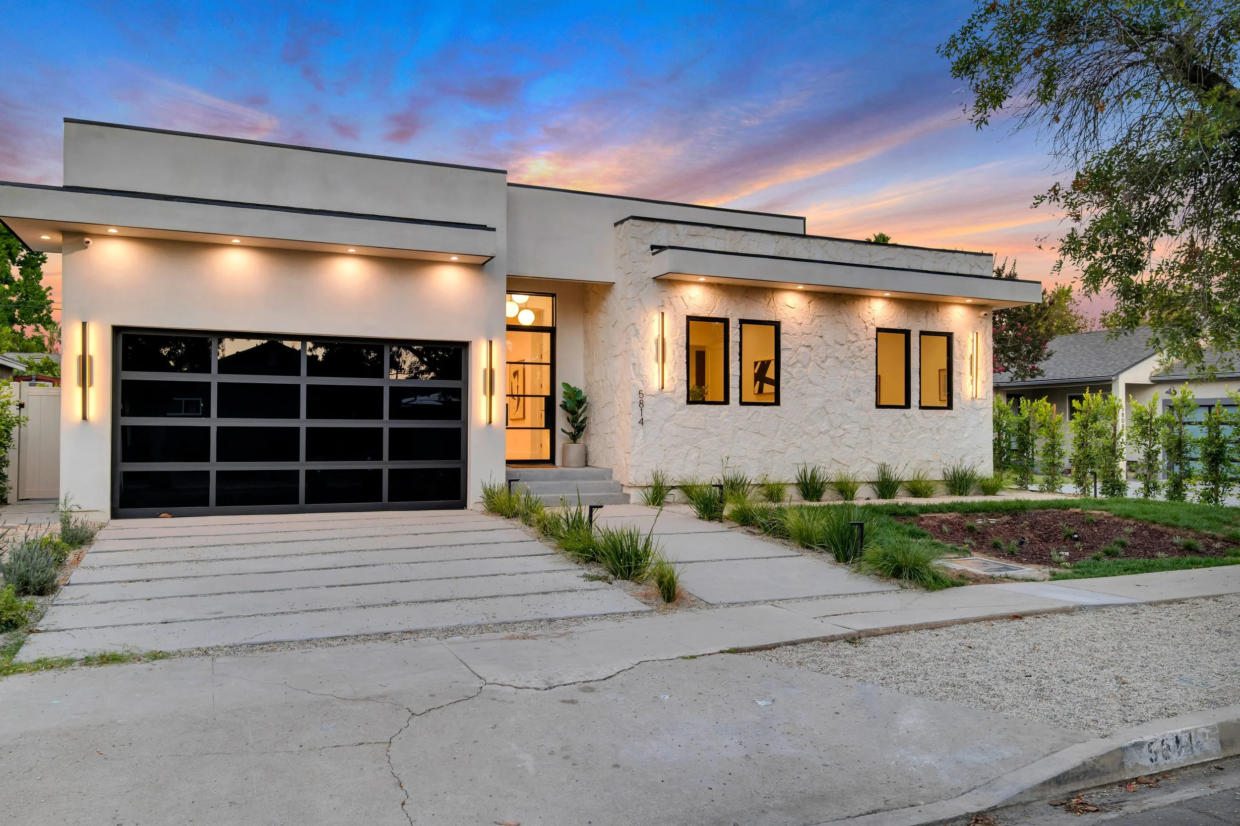 5814 Graves Ave-HsHProd-1001.jpg